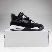 Jordan 4 Retro White Thunder - Used - 4055