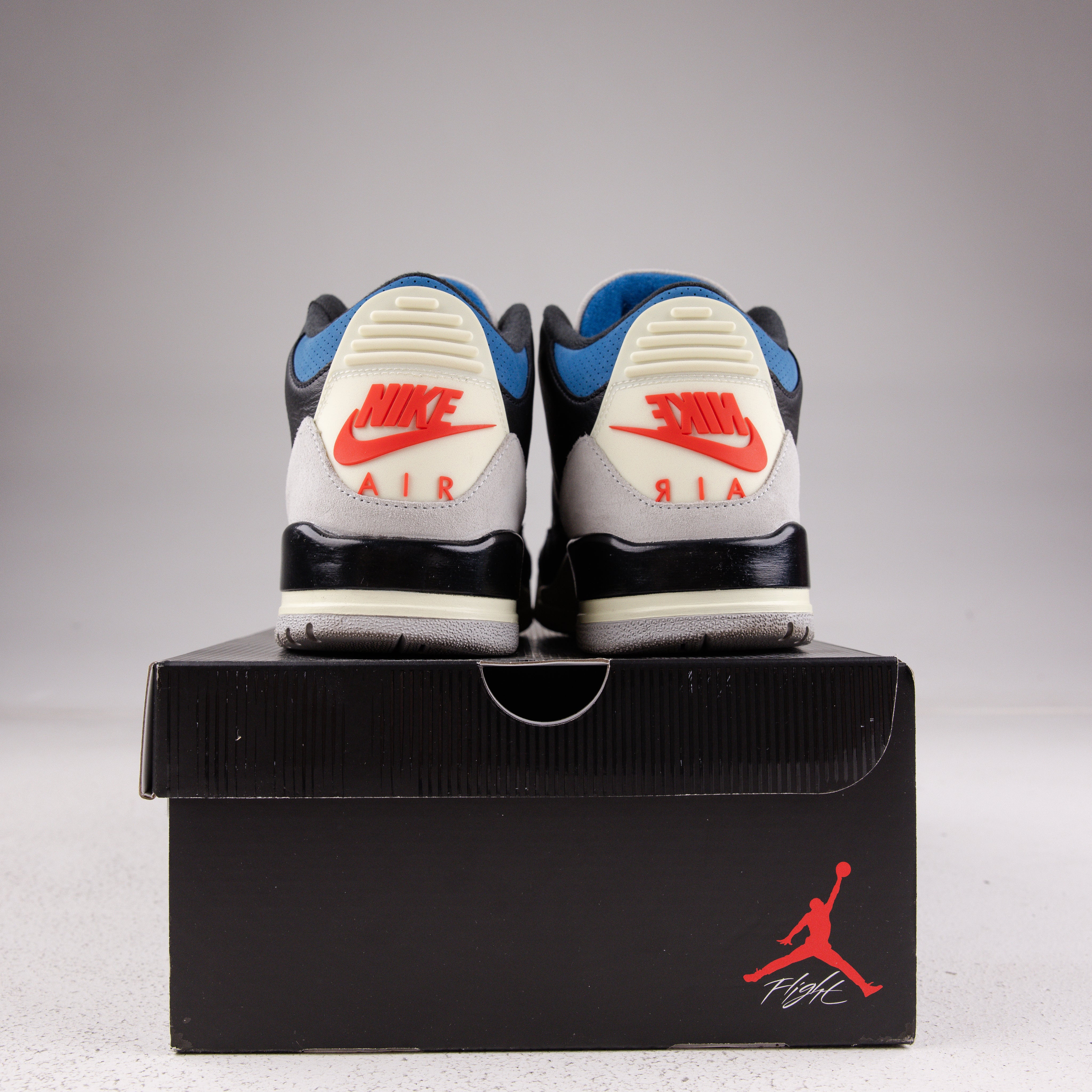 Jordan 3 Retro OG Rare Air - Used - 1660