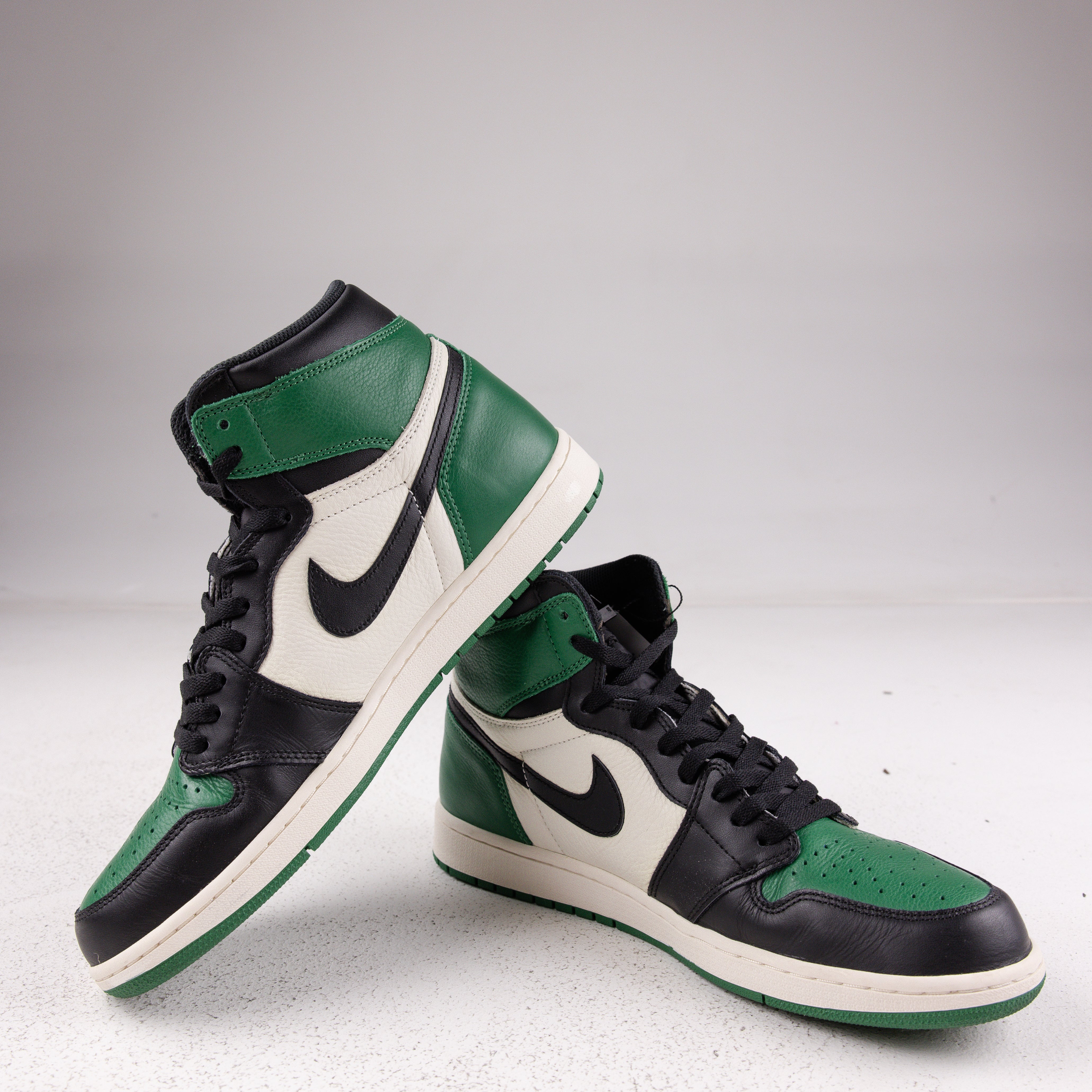 Jordan 1 Retro High Pine Green Black - Used - 3655 – Common Hype
