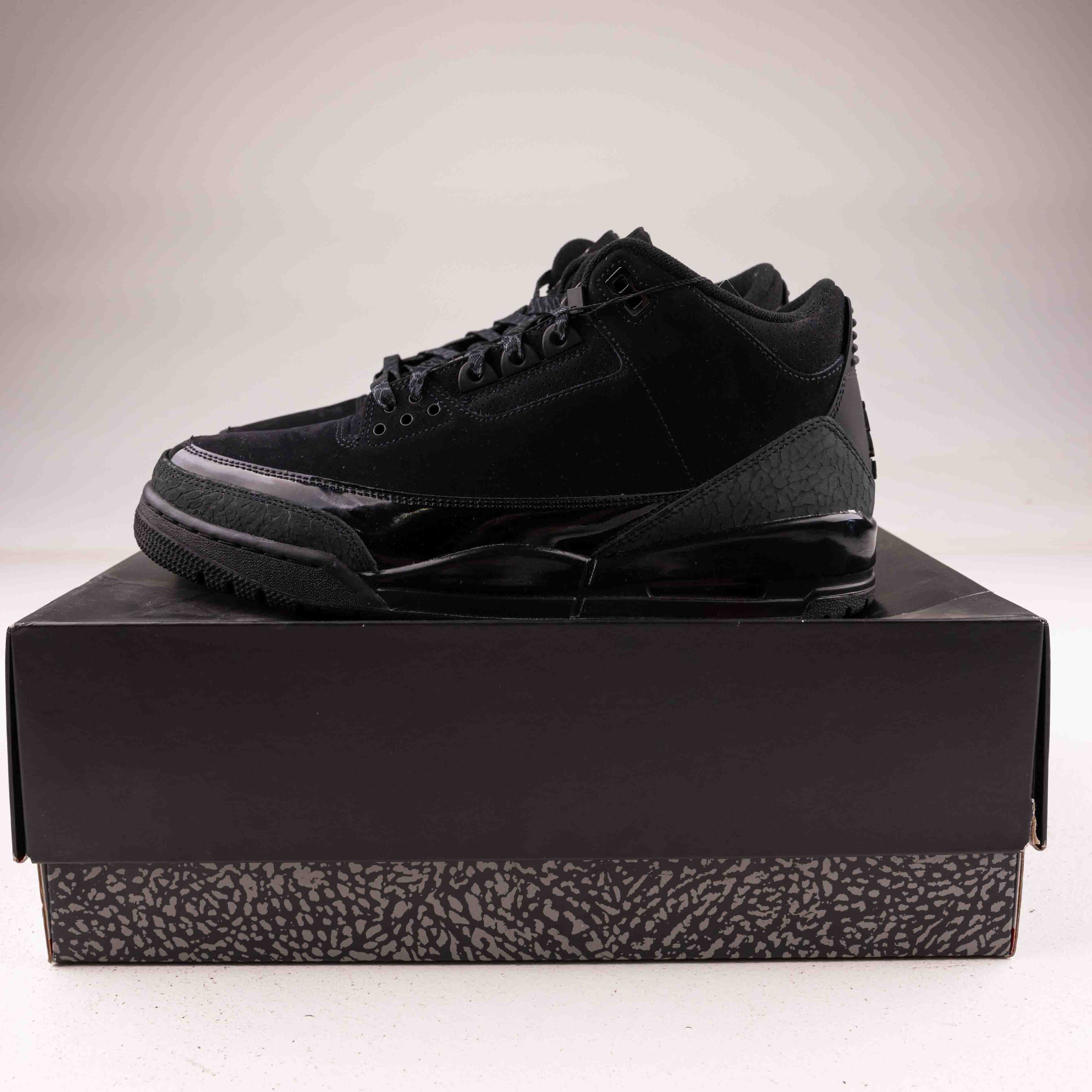 Jordan 3 Retro Black Cat (2025) - Used - 3511 - Common Hype