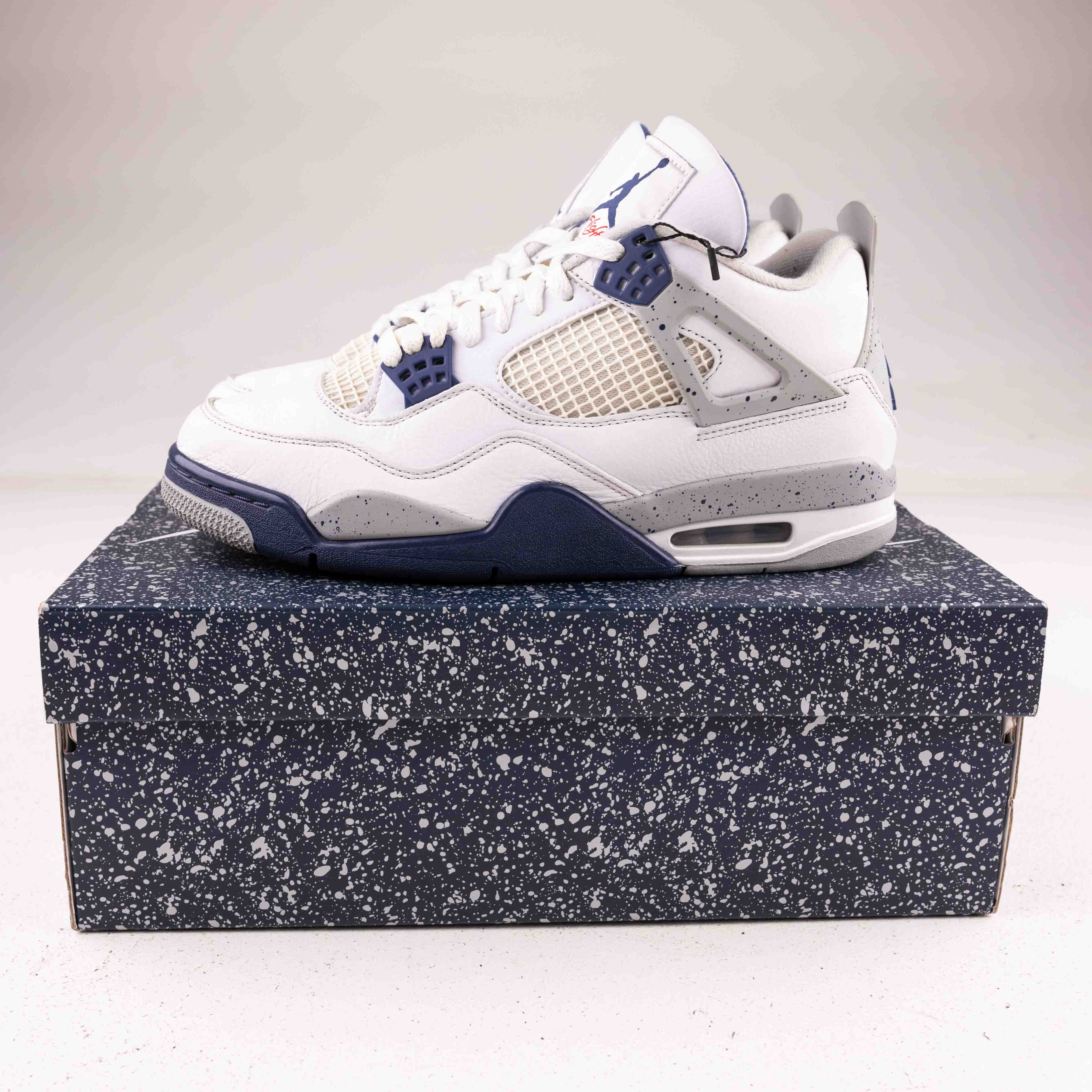 Jordan 4 Retro Midnight Navy - Used - 3479 - Common Hype