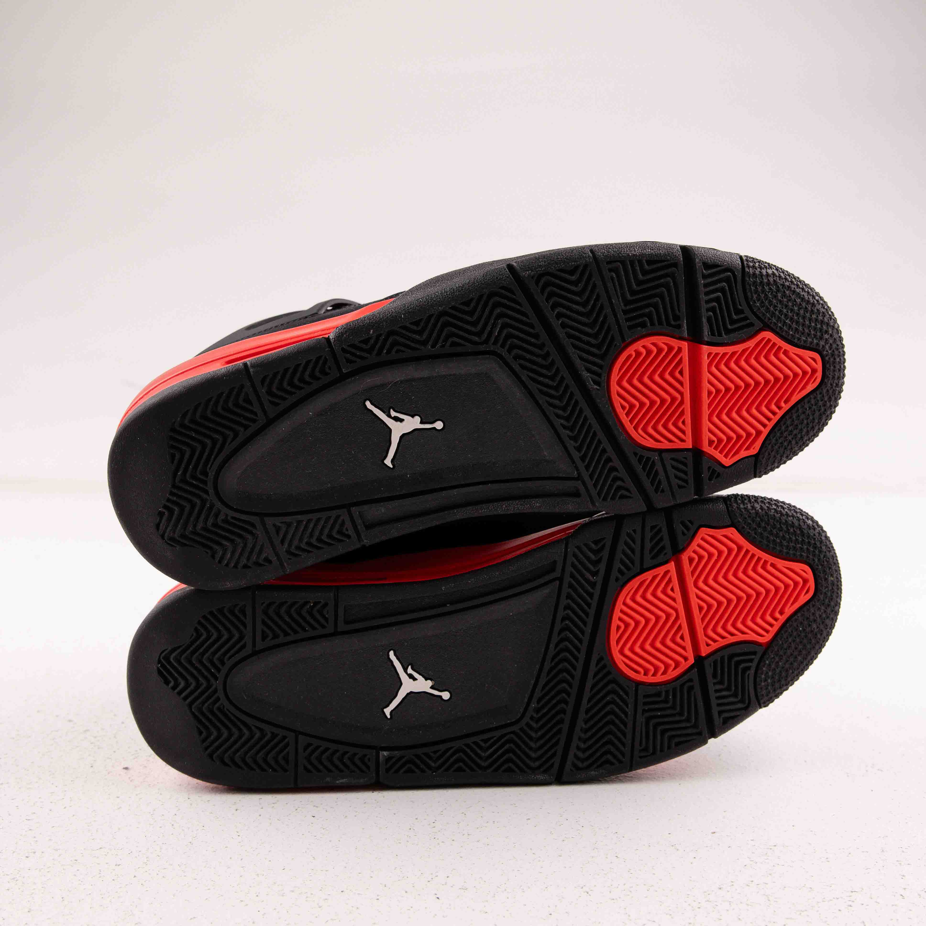 Jordan 4 Retro Red Thunder - Used - 4075