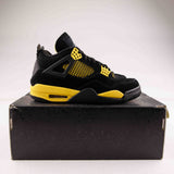 Jordan 4 Retro Thunder (2023) - Used - 4076