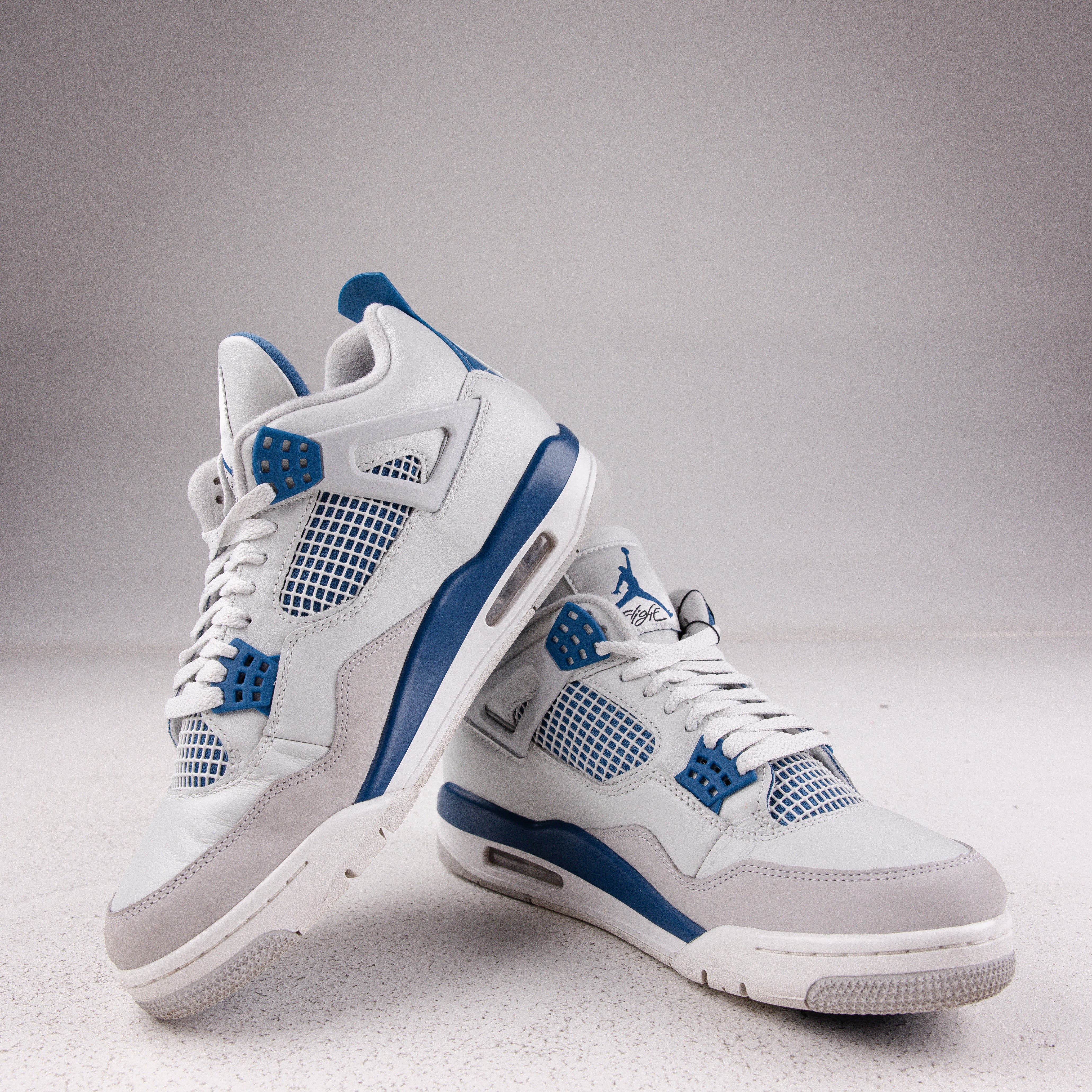 Jordan 4 Retro Military Blue (2024) - Used - 1658