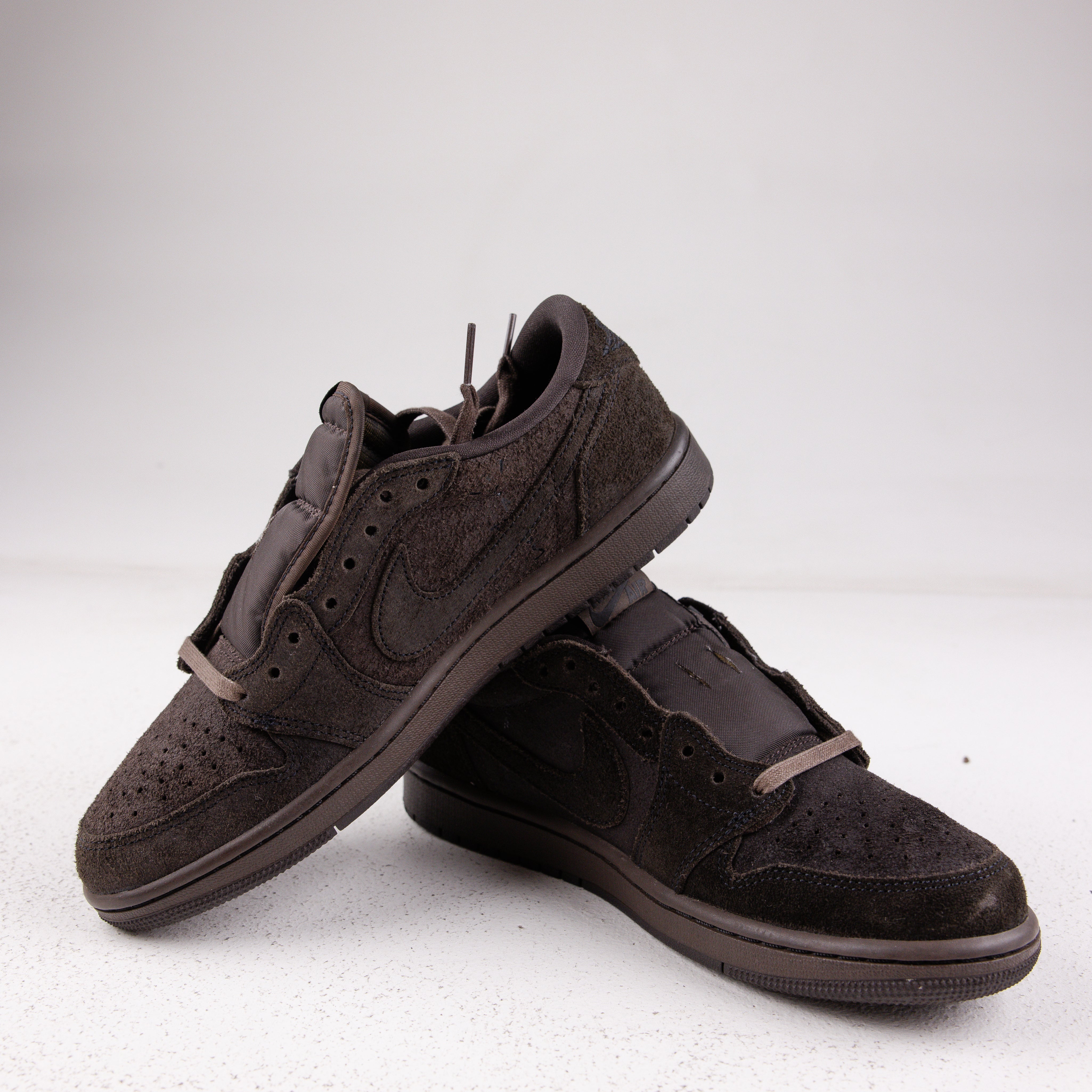 Jordan 1 Retro Low OG SP Travis Scott Velvet Brown - Used - 1682