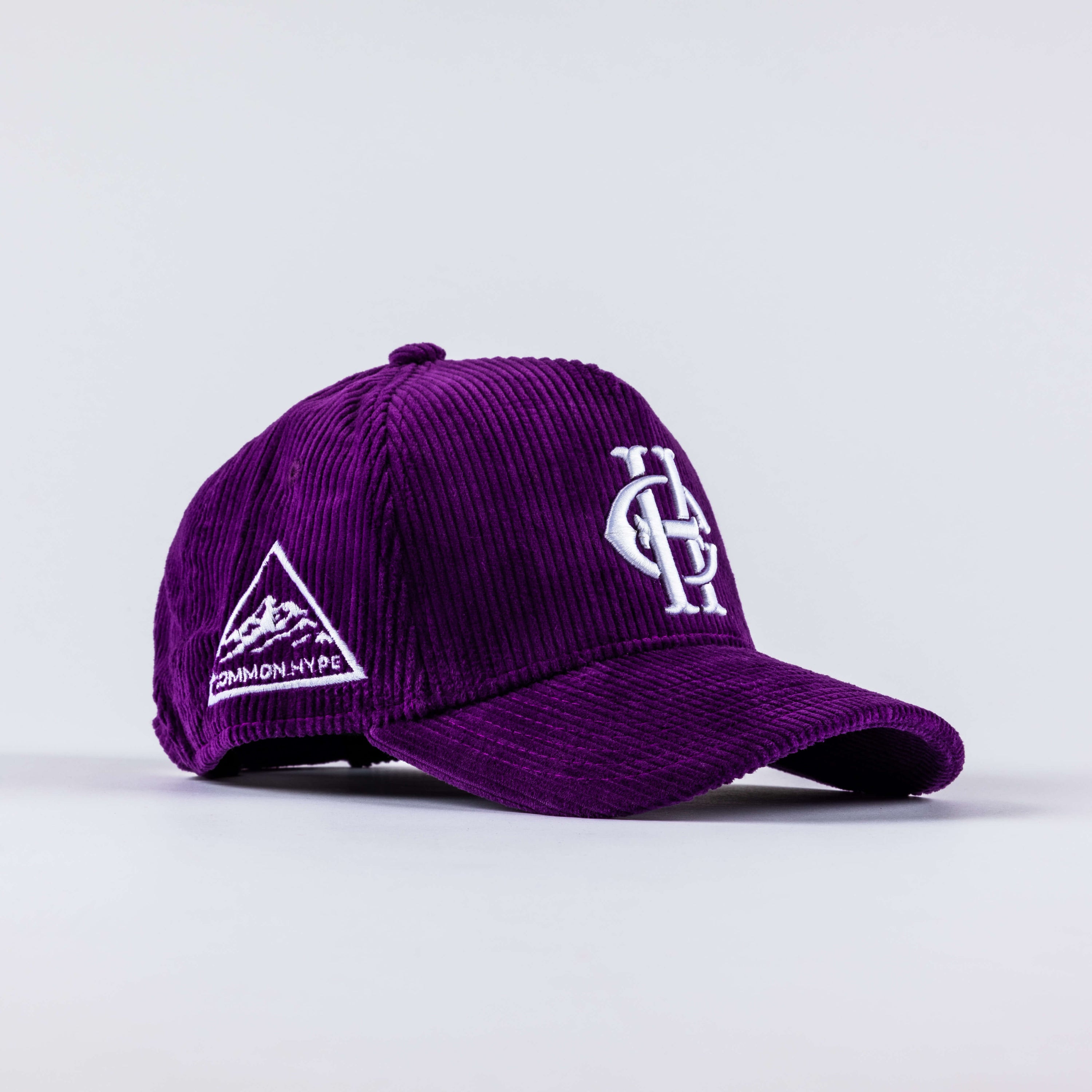 Common Hype Corduroy Violet Hat
