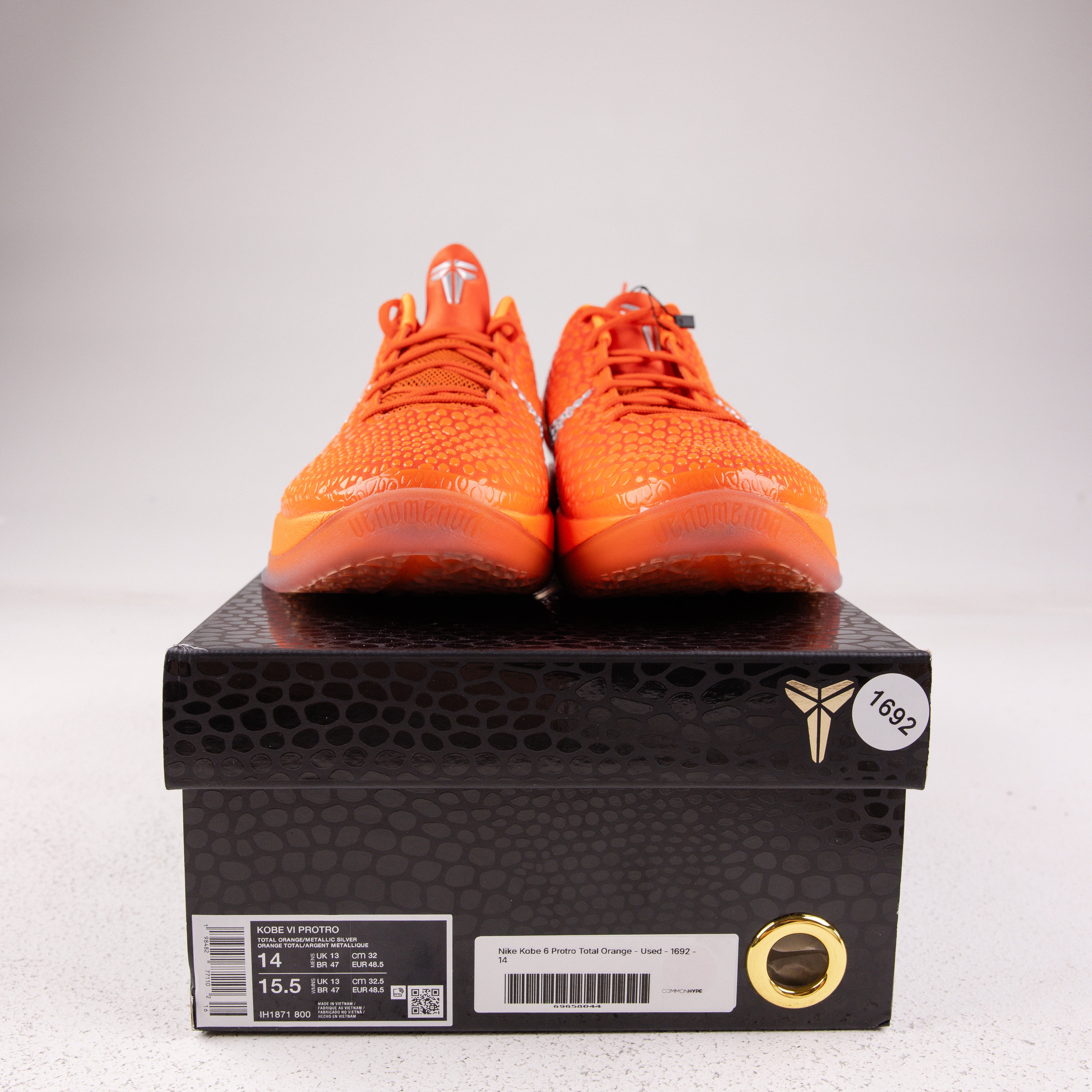 【中古】NIKE KOBE Ⅵ PROTRO Total Orange 26cm Nike Kobe 6 Protro GS Total Orange FV9676-800 | More Sneakers