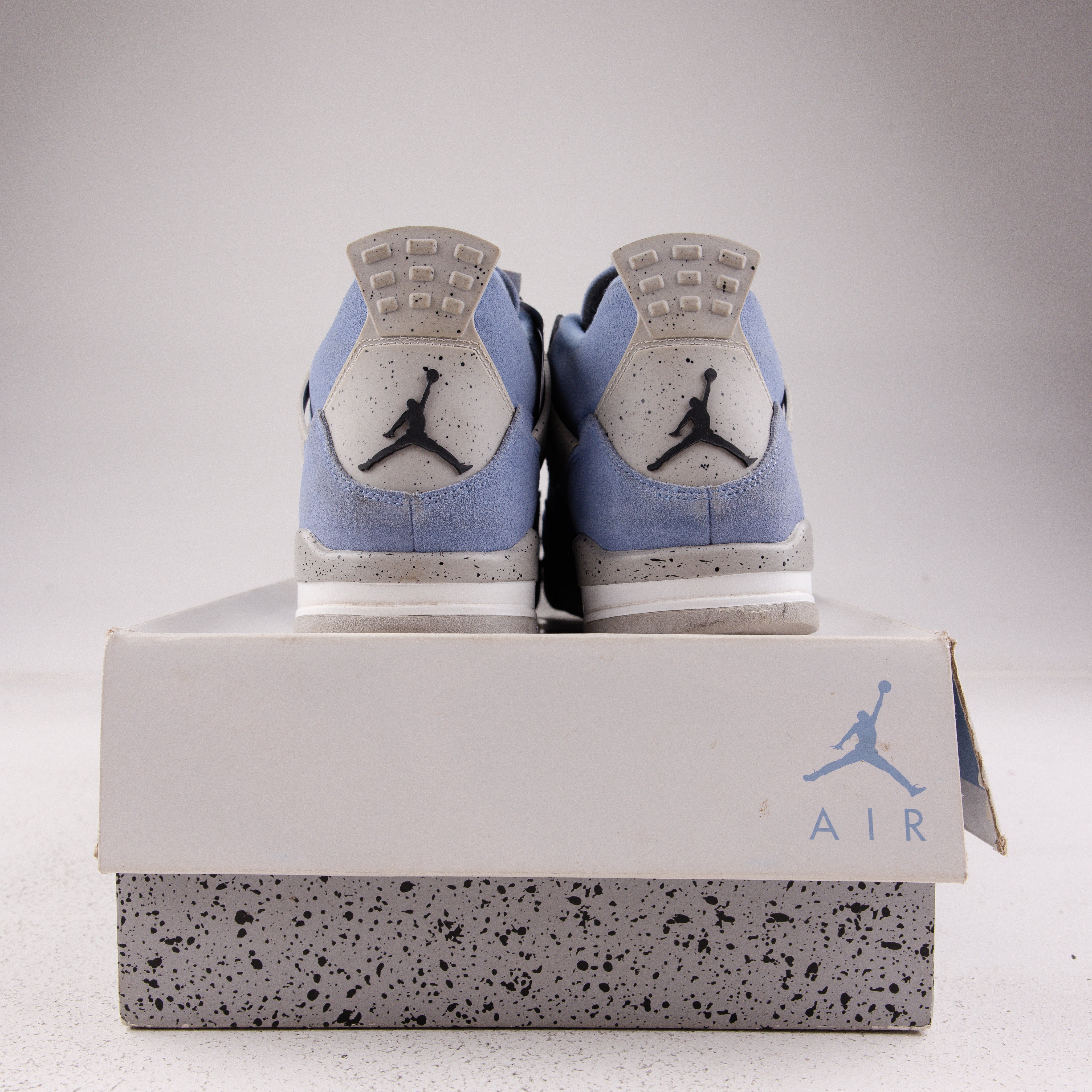 Jordan 4 Retro University Blue - Used - 3670