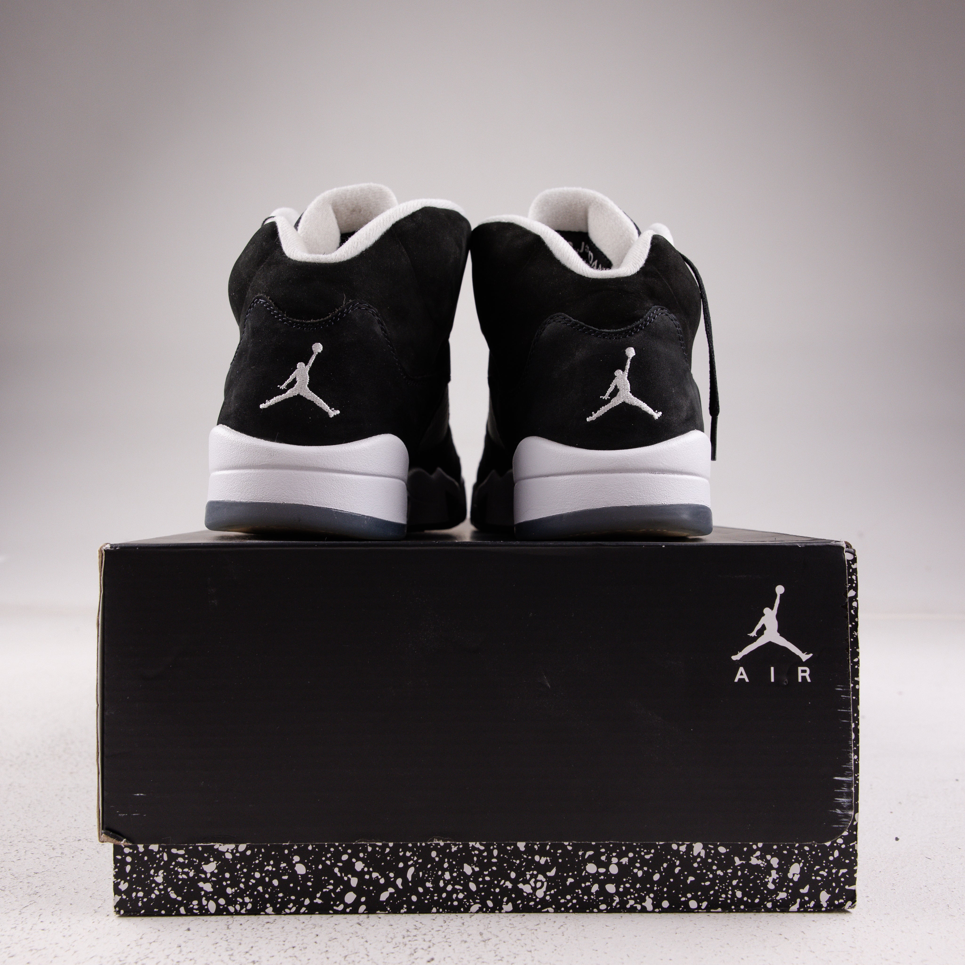 Jordan 5 Retro Moonlight (2021) - Used - 1676