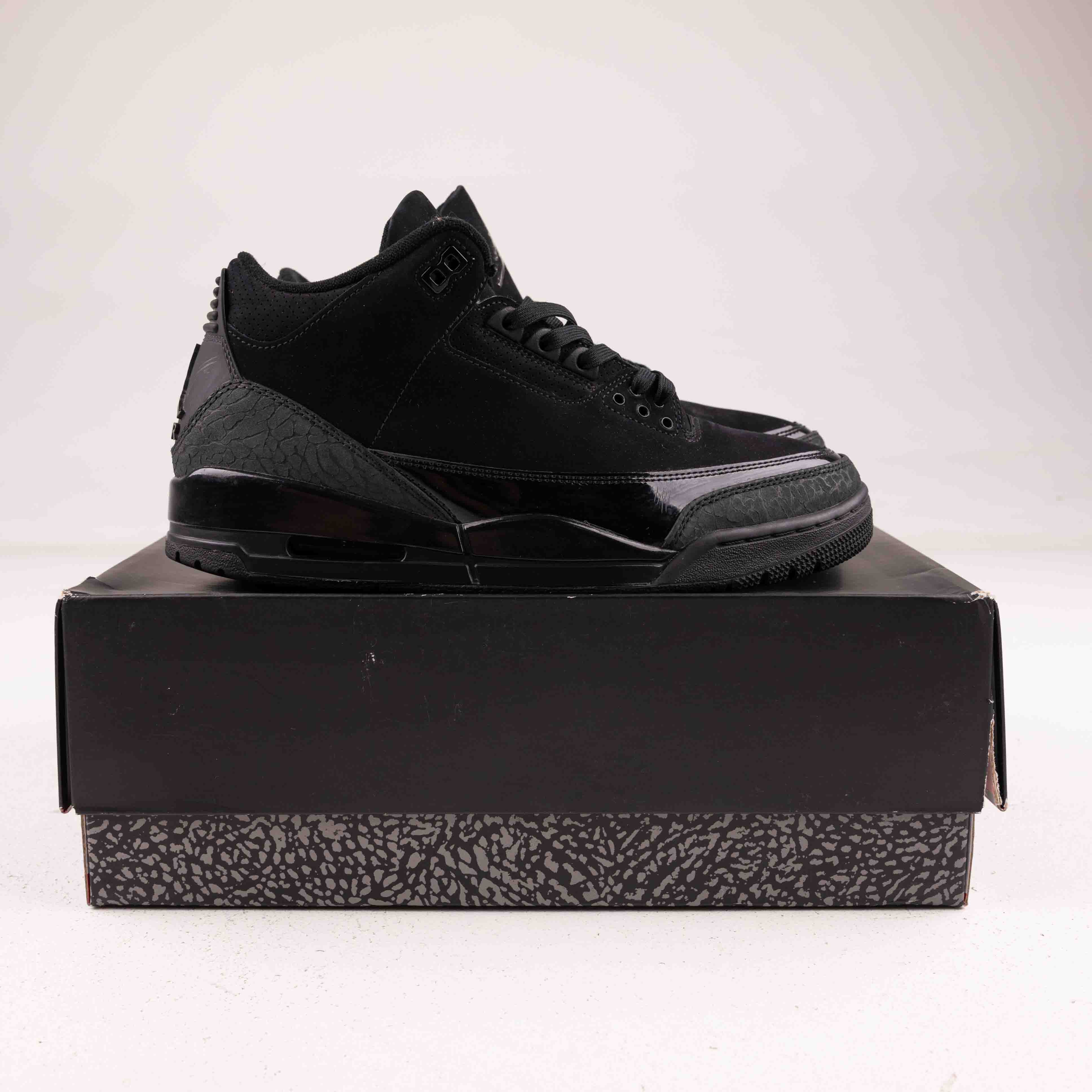 Jordan 3 Retro Black Cat (2025) - Used - 1192 - Common Hype