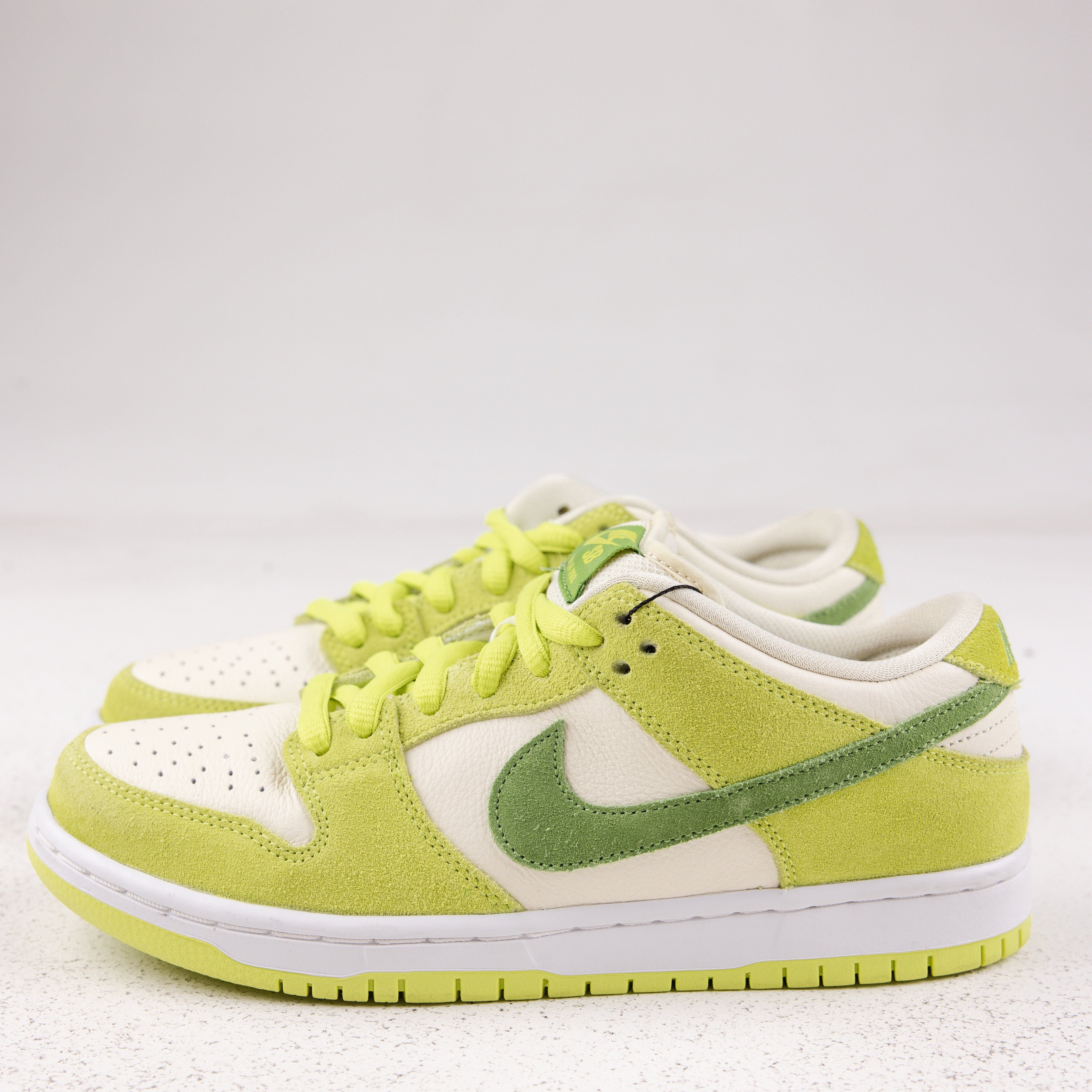 Nike SB Dunk Low Green Apple - Used - 3679
