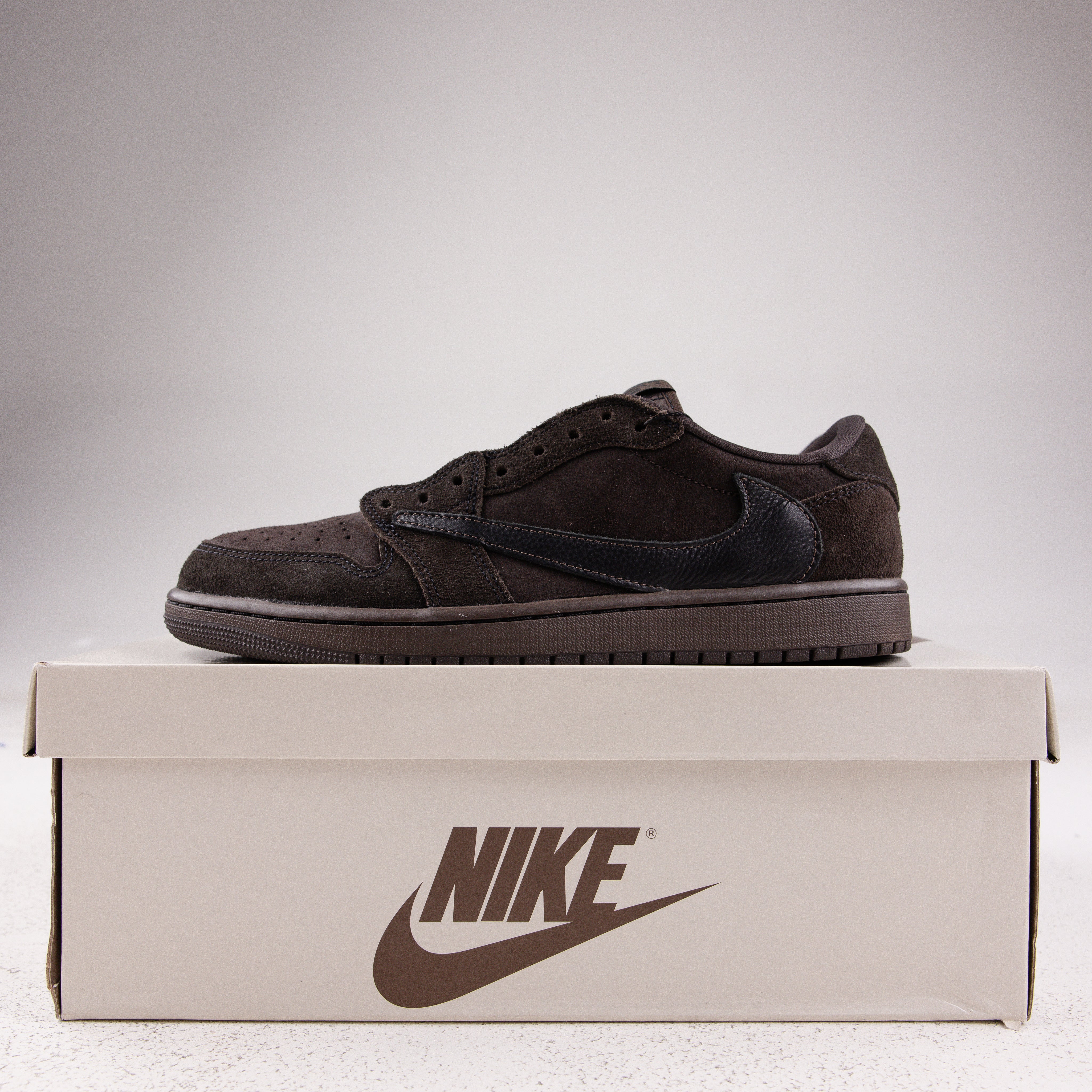 Jordan 1 Retro Low OG SP Travis Scott Velvet Brown - Used - 1705