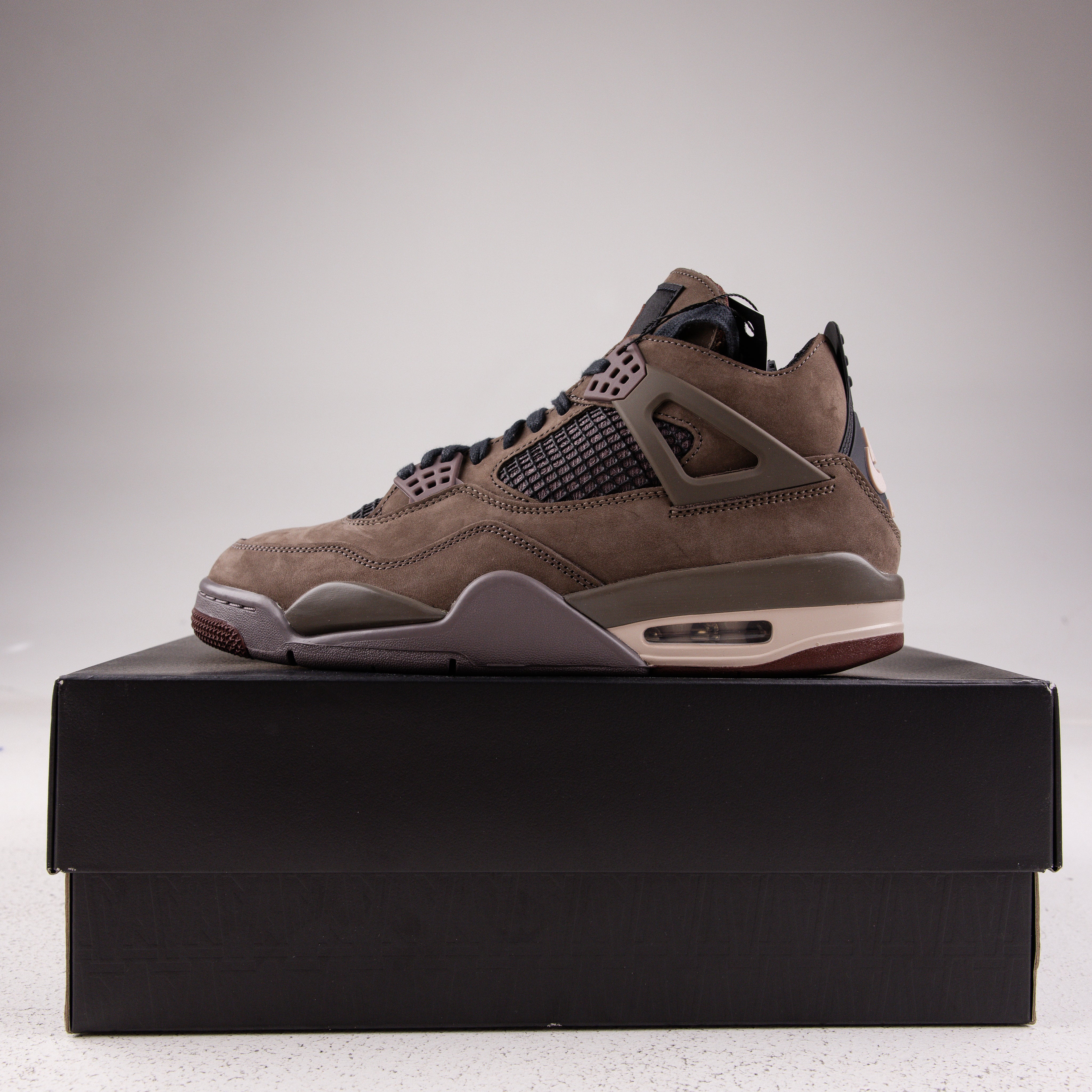 Jordan 4 Retro SP A Ma Maniére Dark Mocha - Used - 3675