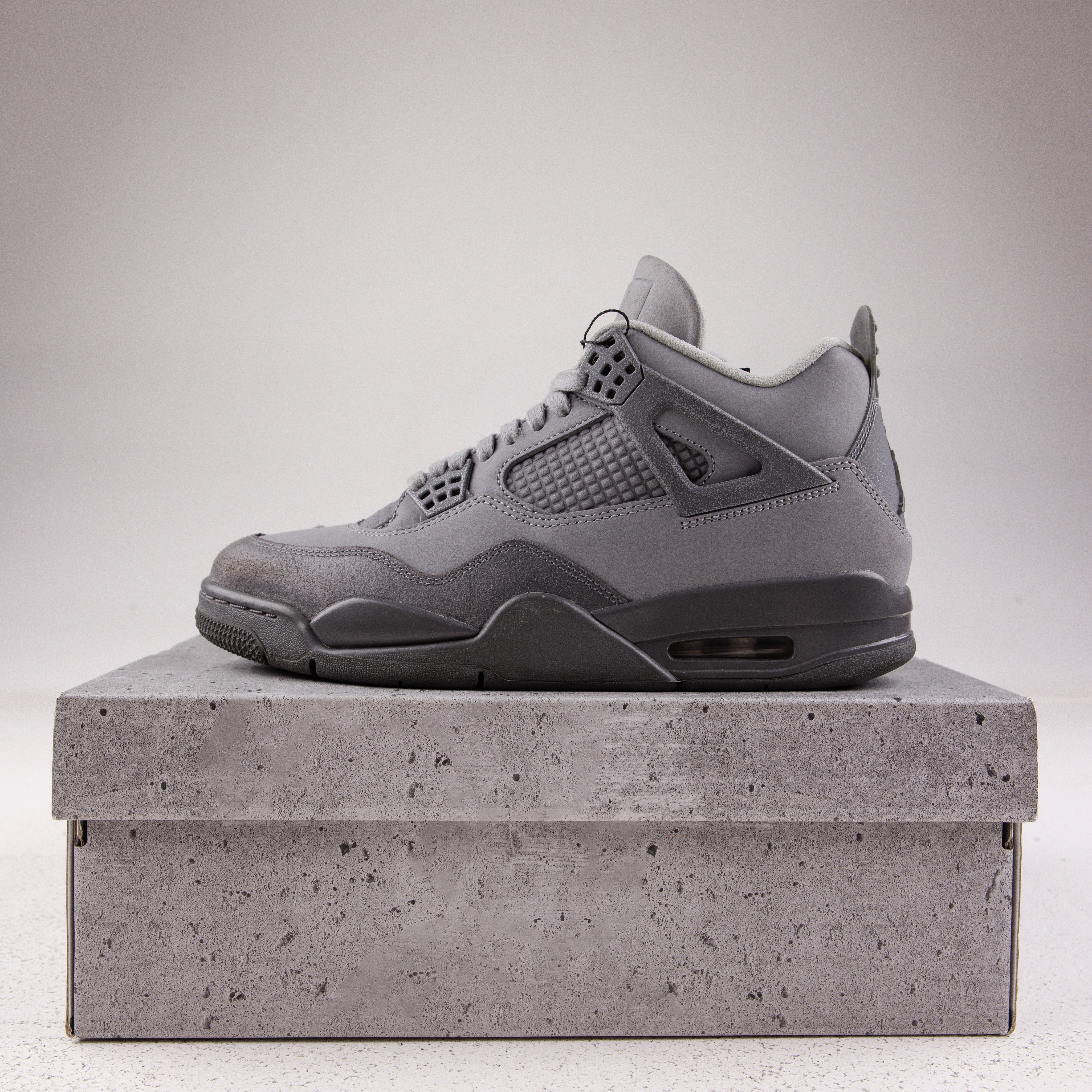 Jordan 4 Retro SE Paris Olympics Wet Cement - Used - 3672