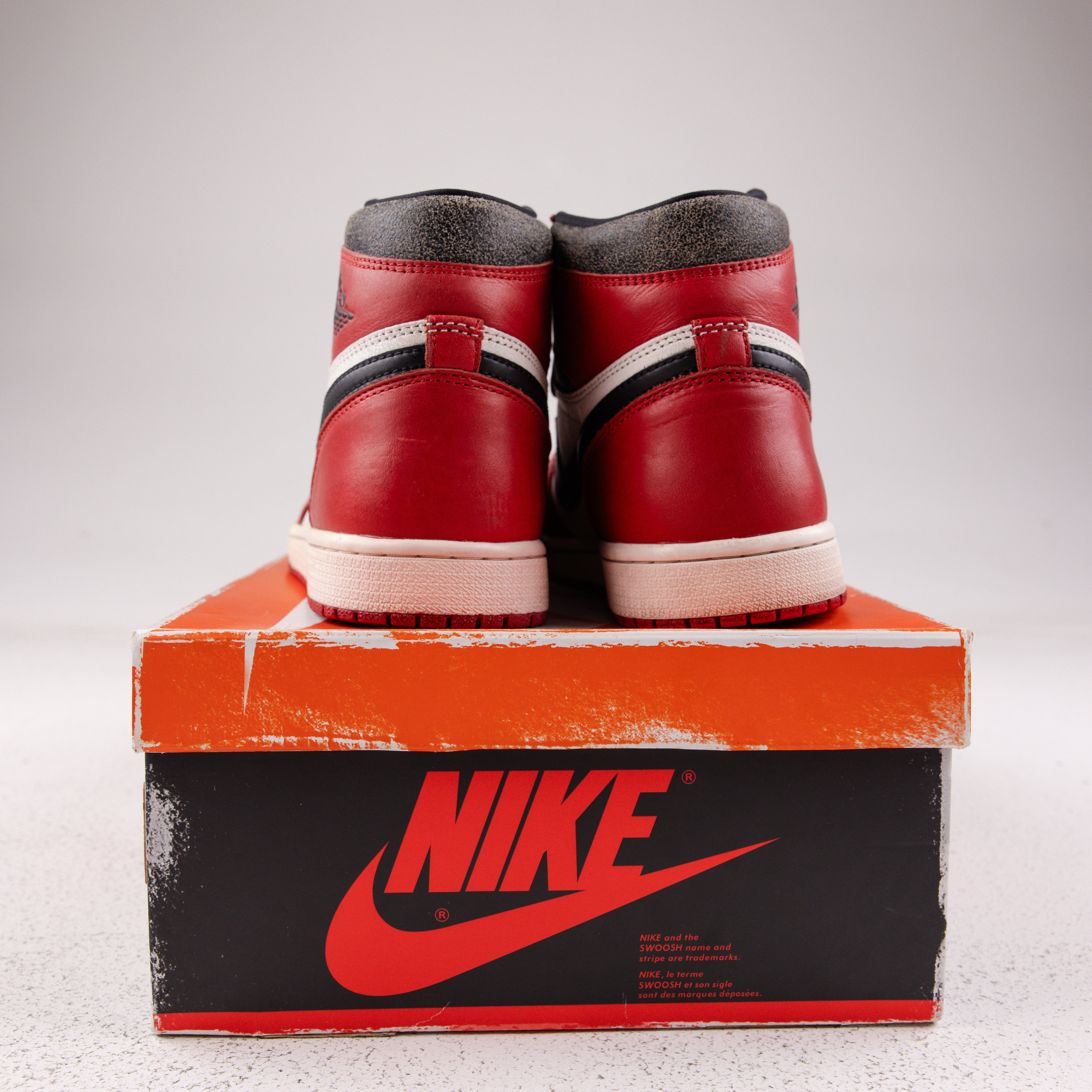 Jordan 1 Retro Lost and Found - Used - 3673