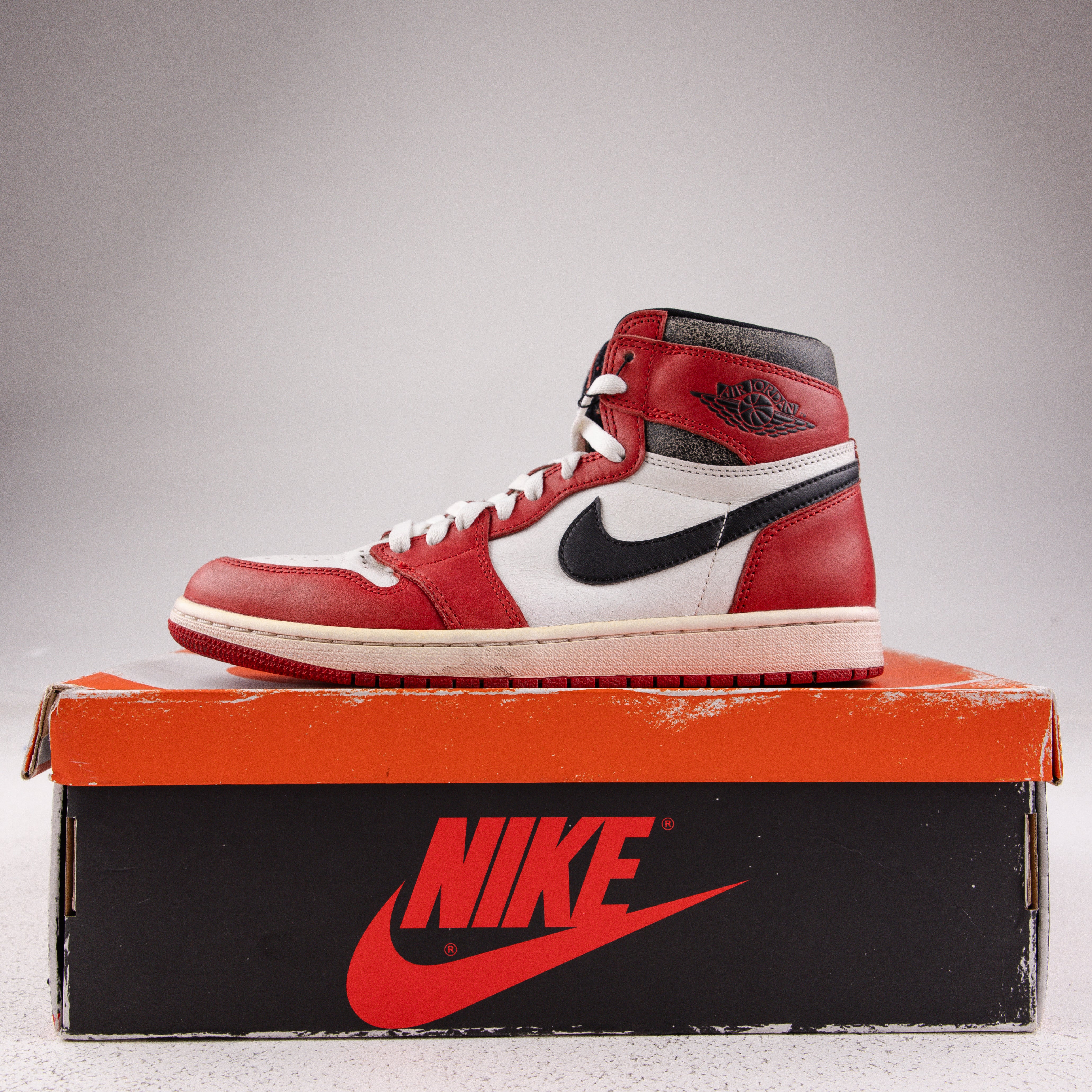 Jordan 1 Retro Lost and Found - Used - 3673 – Common Hype