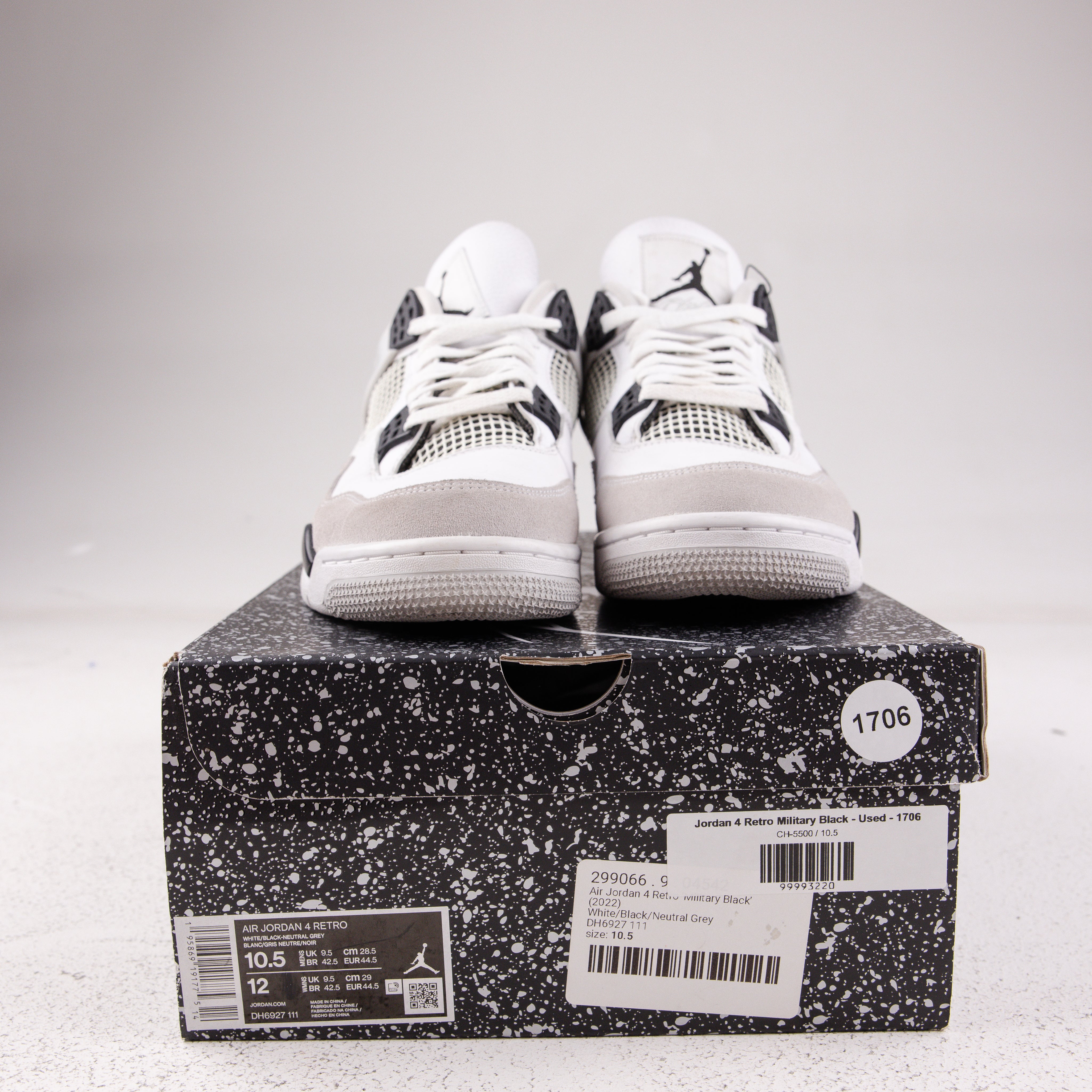 Jordan 4 Retro Military Black - Used - 1706