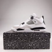 Jordan 4 Retro Military Black - Used - 1706