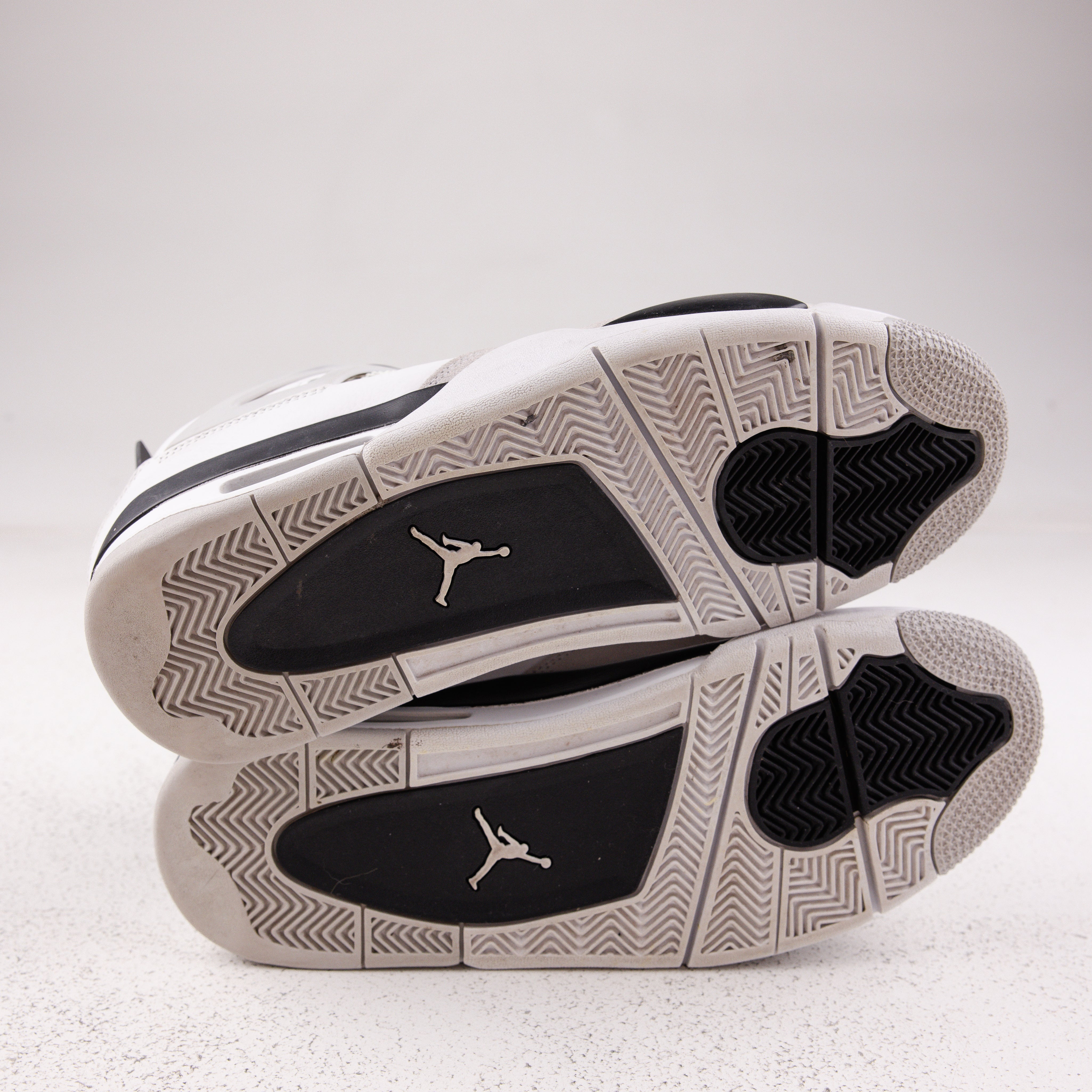 Jordan 4 Retro Military Black - Used - 1706
