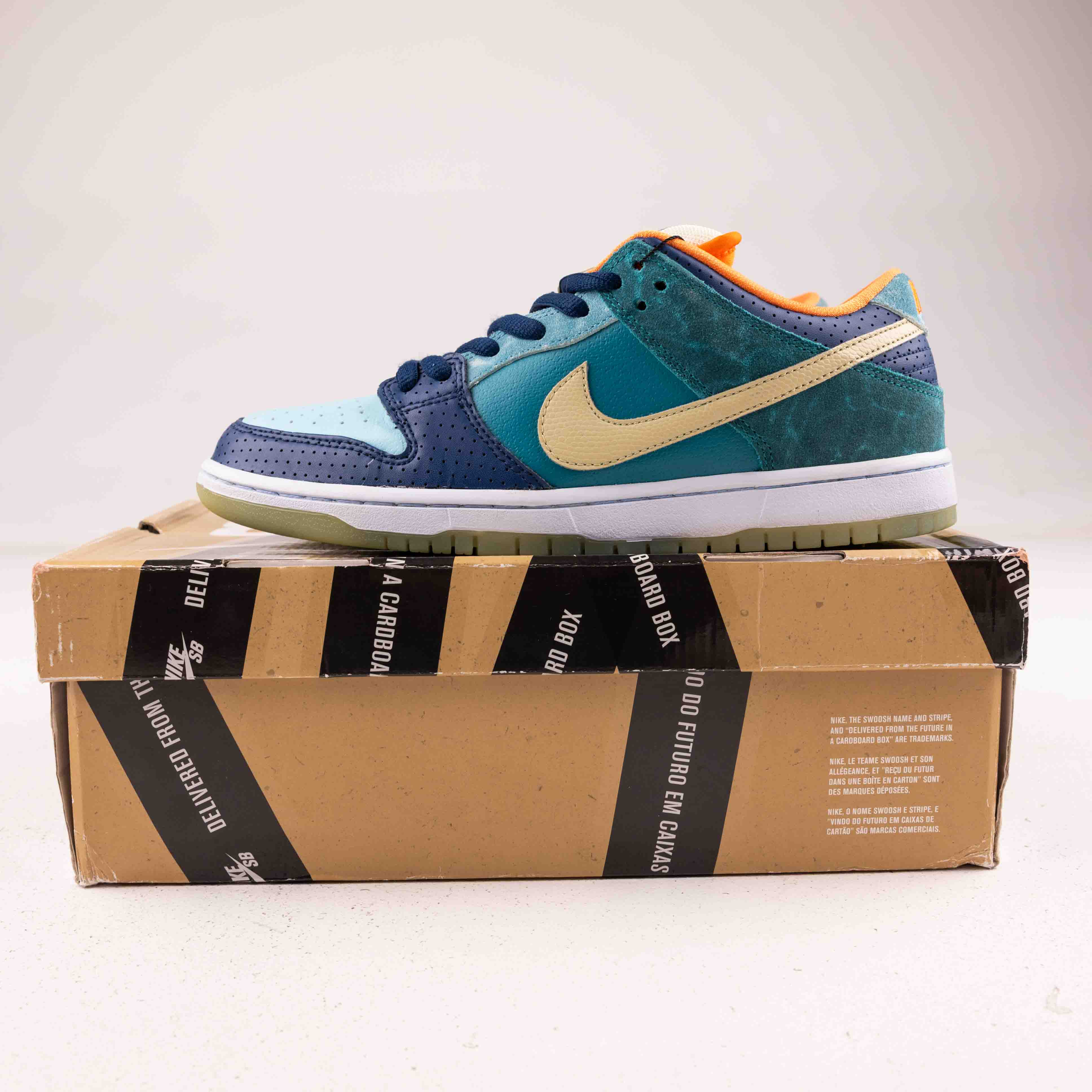 Nike SB Dunk Low MIA Skate Shop - Used - 1206 - Common Hype