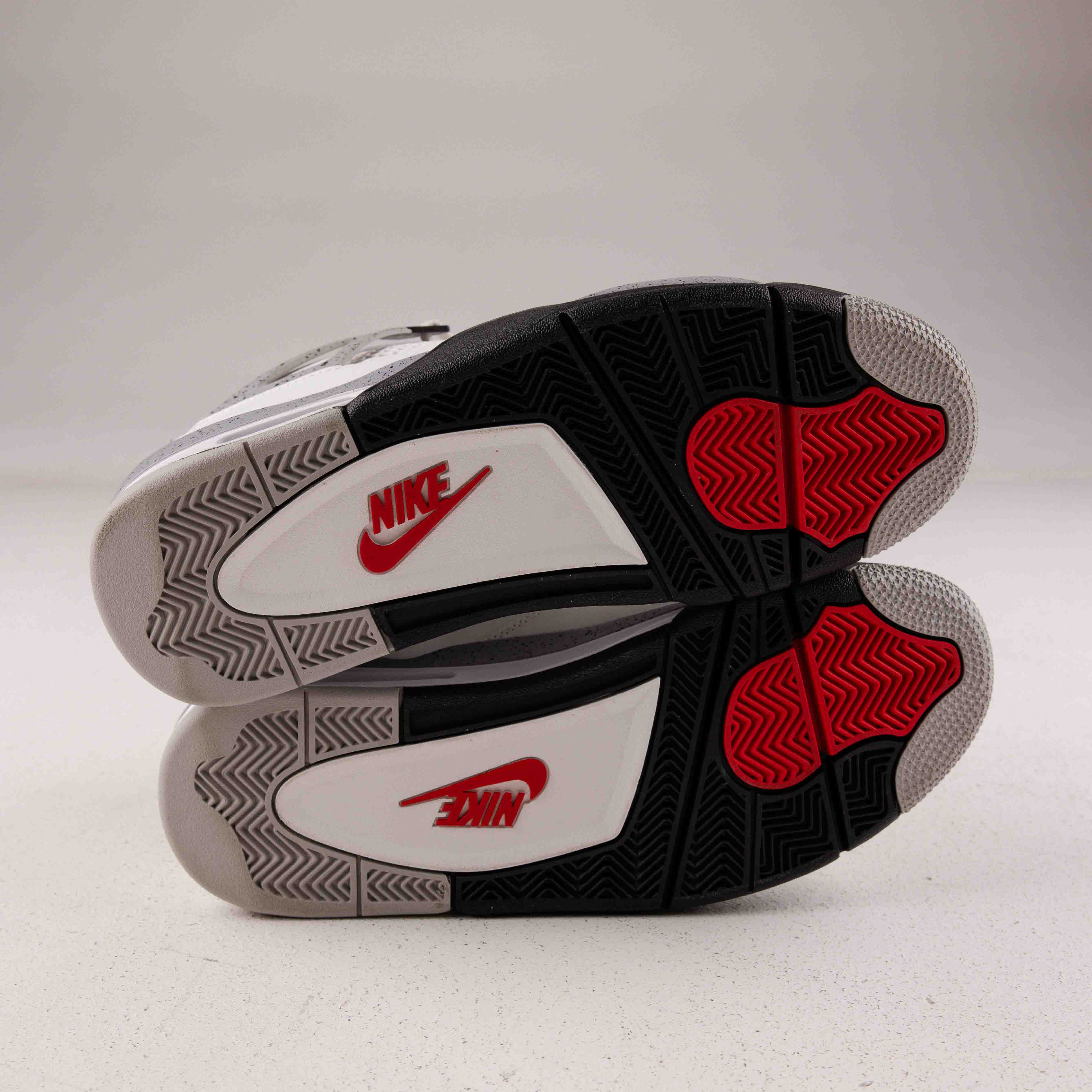 Jordan 4 Retro White Cement (2025) - Used - 1457