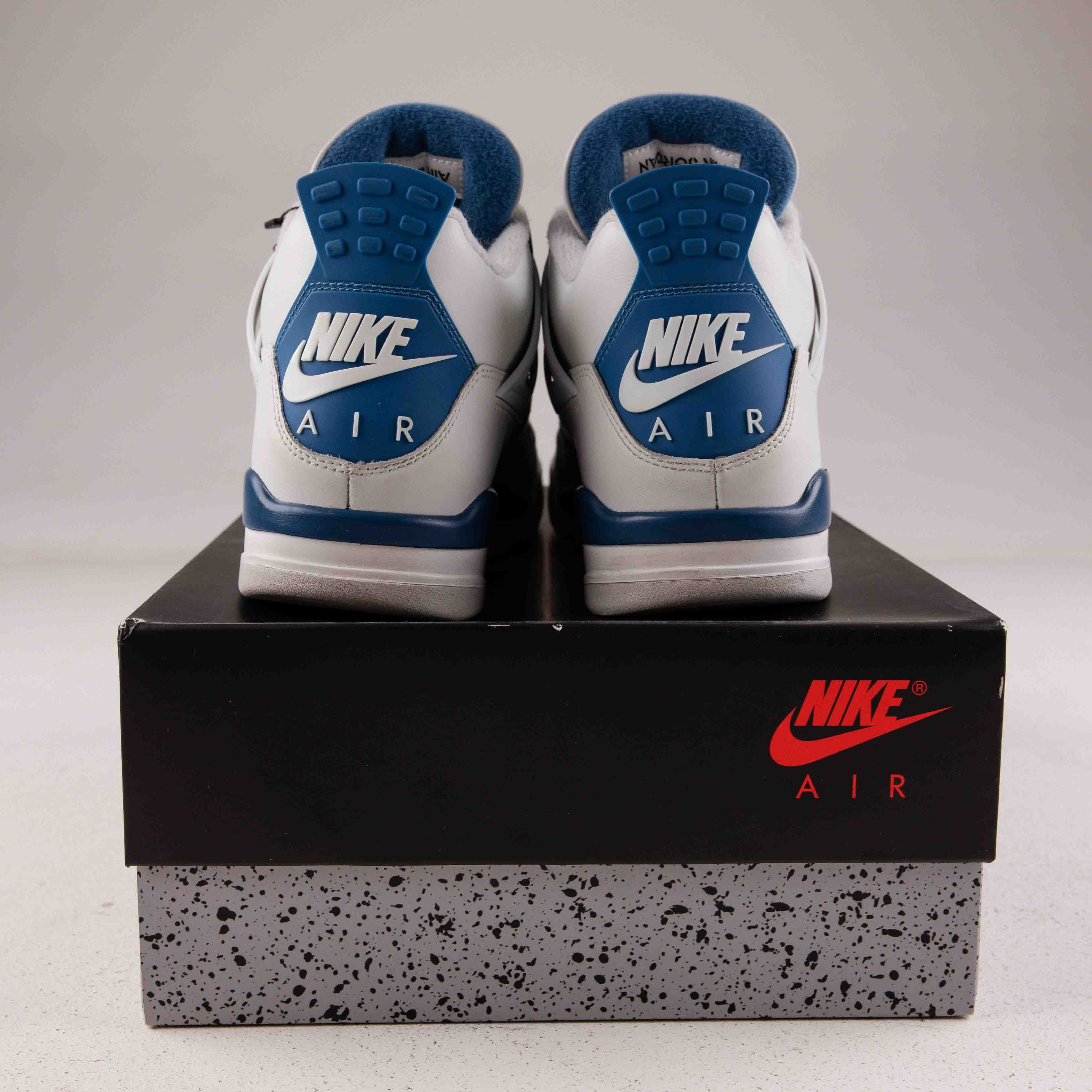 Jordan 4 Retro Military Blue (2024) - Used - 3545