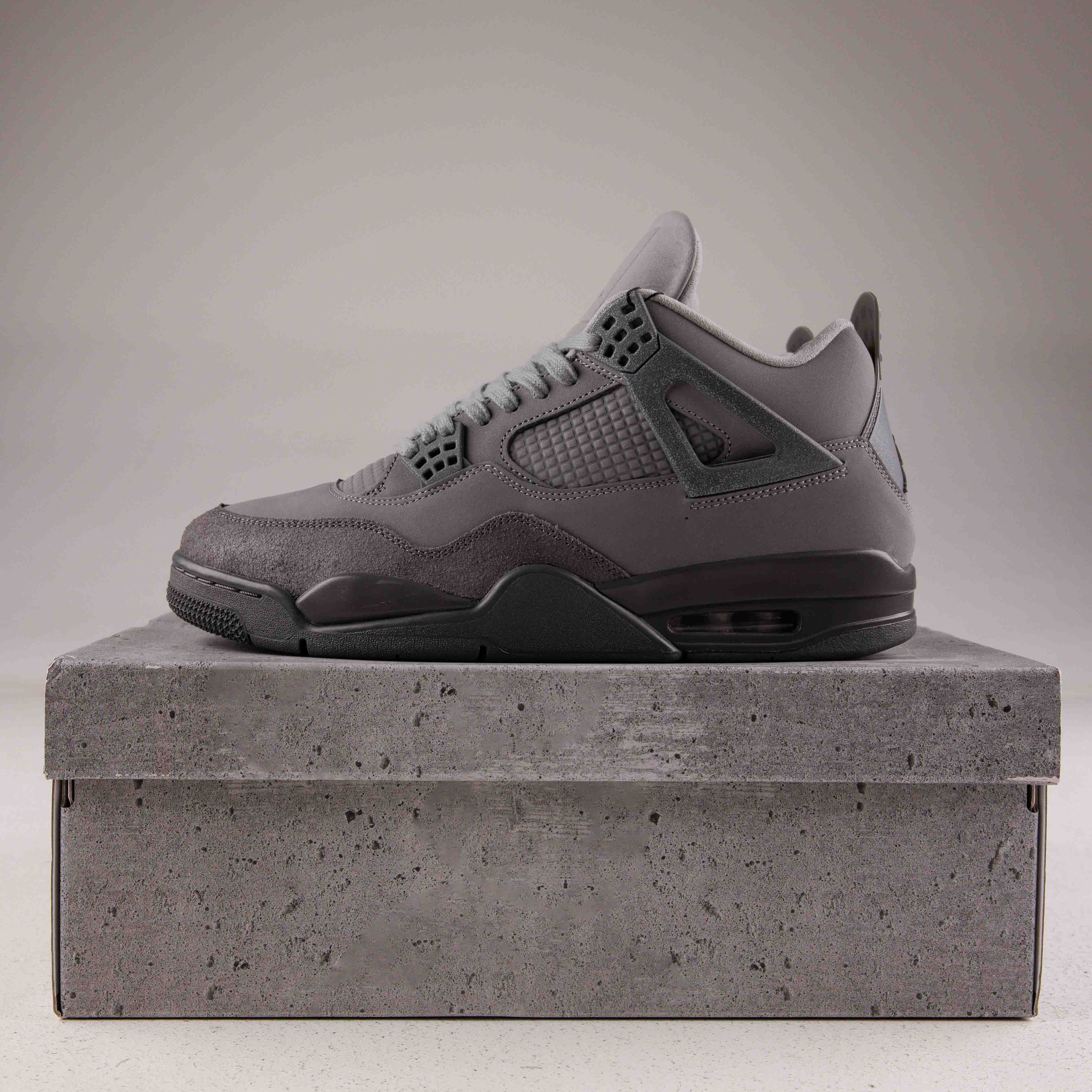 Jordan 4 Retro SE Paris Olympics Wet Cement - Used - 4085