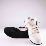 Nike SB Dunk Low Albino & Preto (Used)
