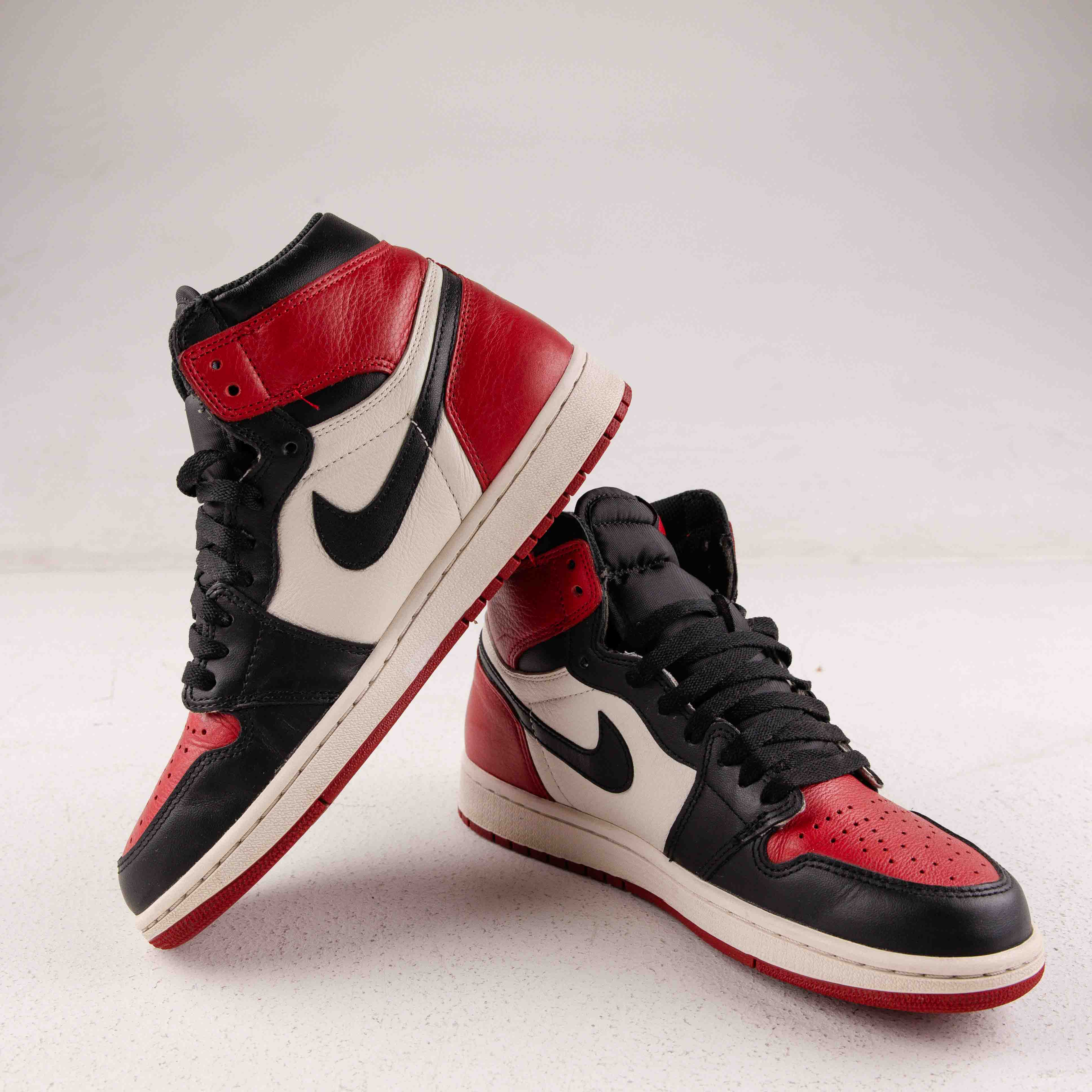 Jordan 1 Retro High Bred Toe - Used - 4119