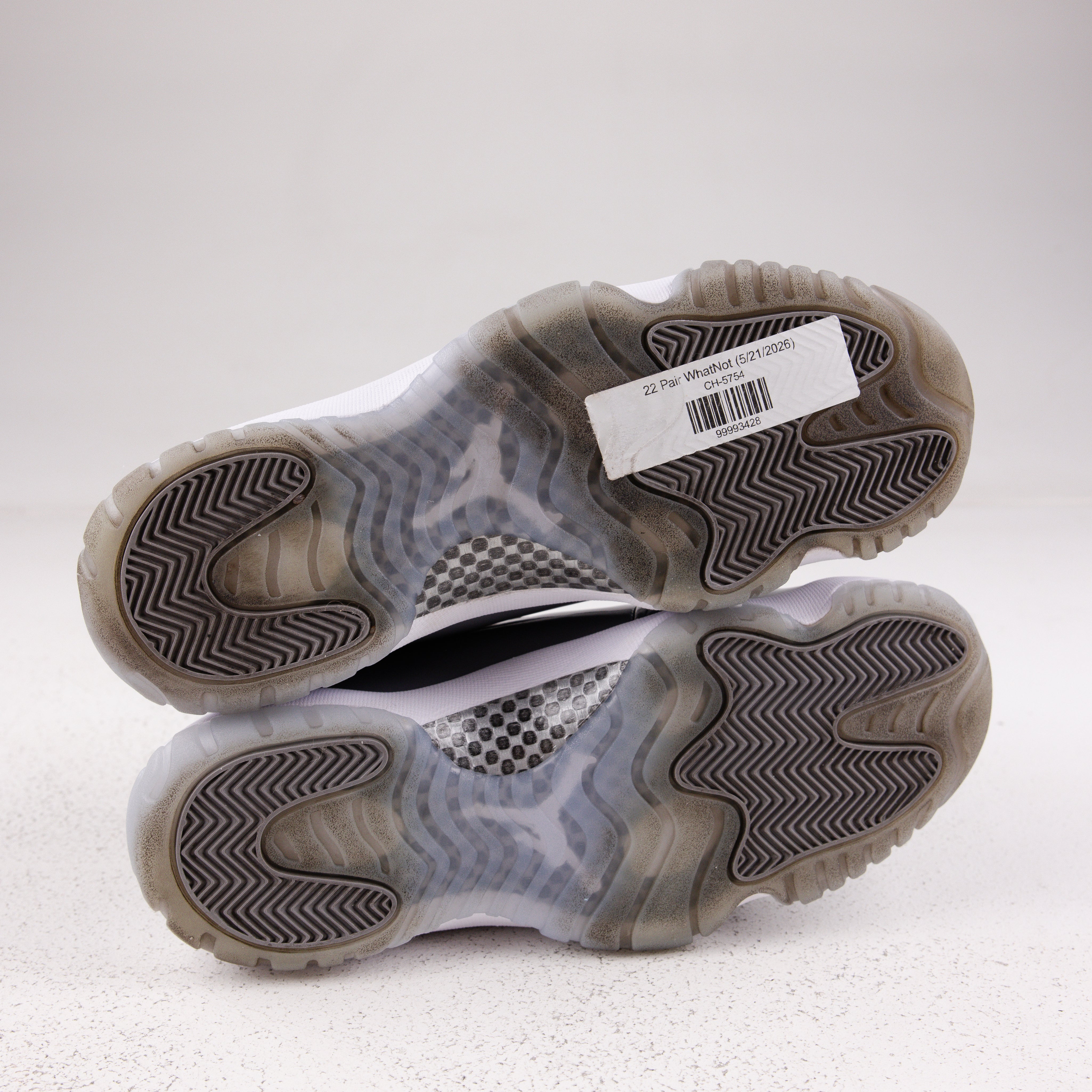 Jordan 11 Retro Cool Grey (2021) - Used - 4342