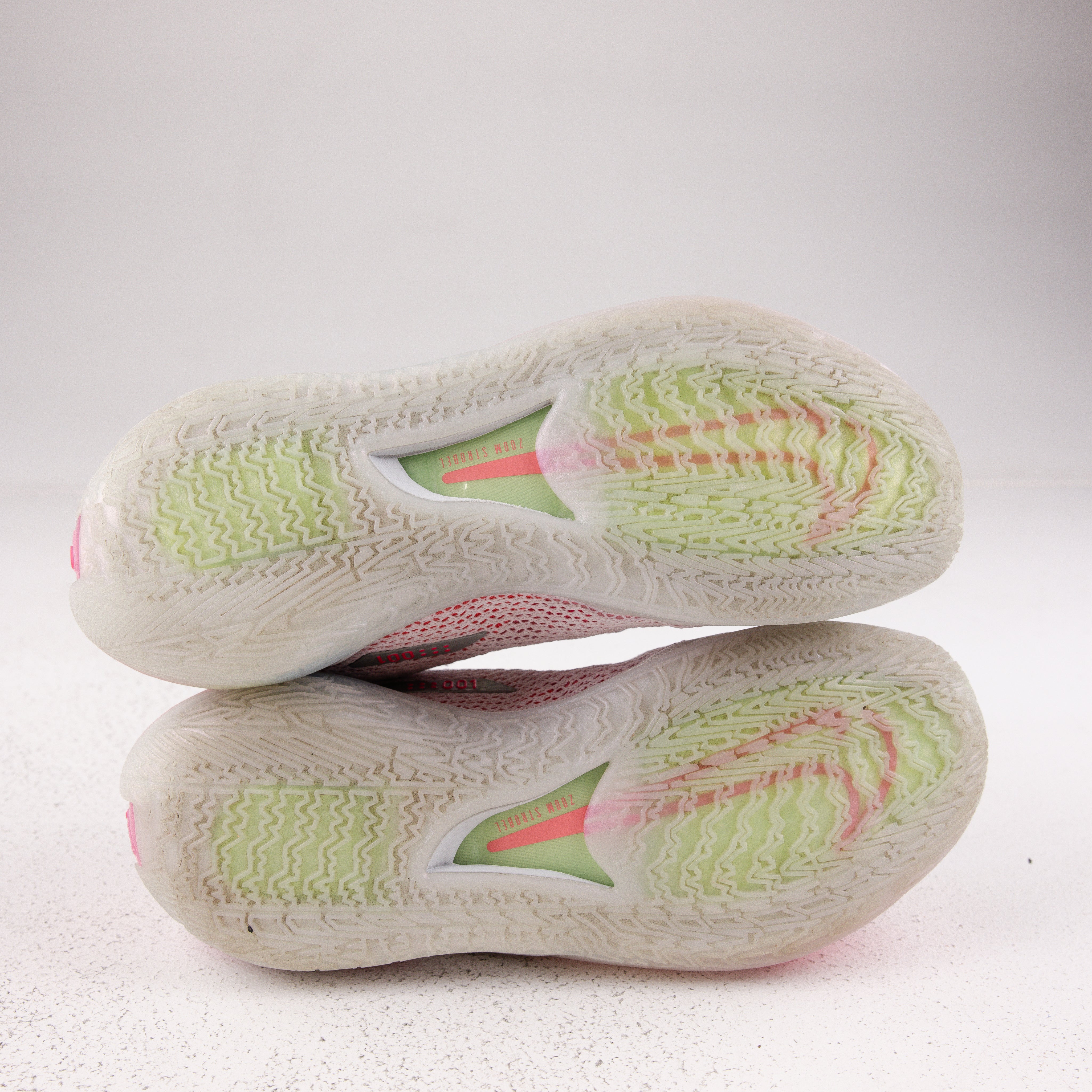 Nike Air Zoom GT Cut Think Pink - Used - 1715
