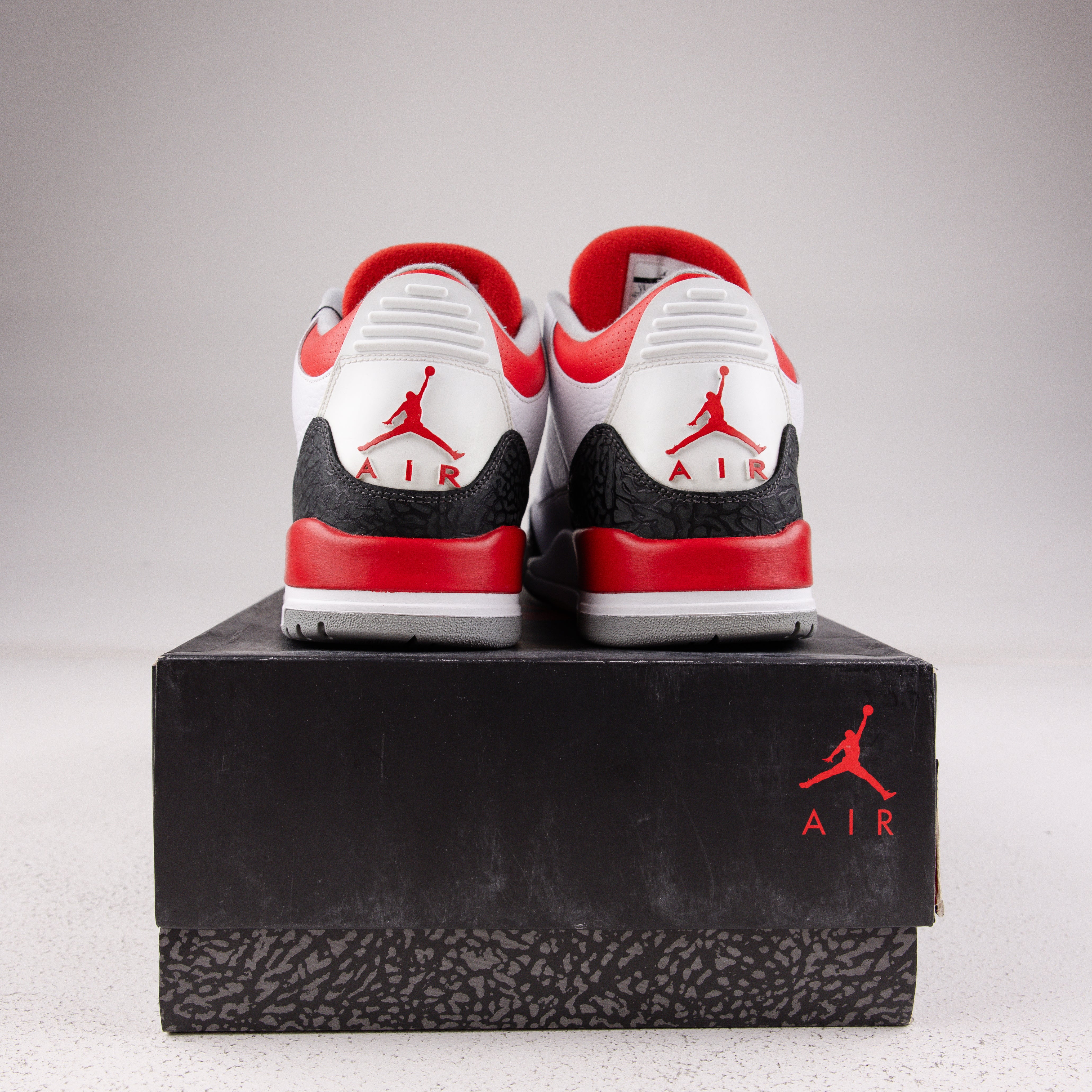 Jordan 3 Retro Fire Red (2013) - Used - 3685 – Common Hype