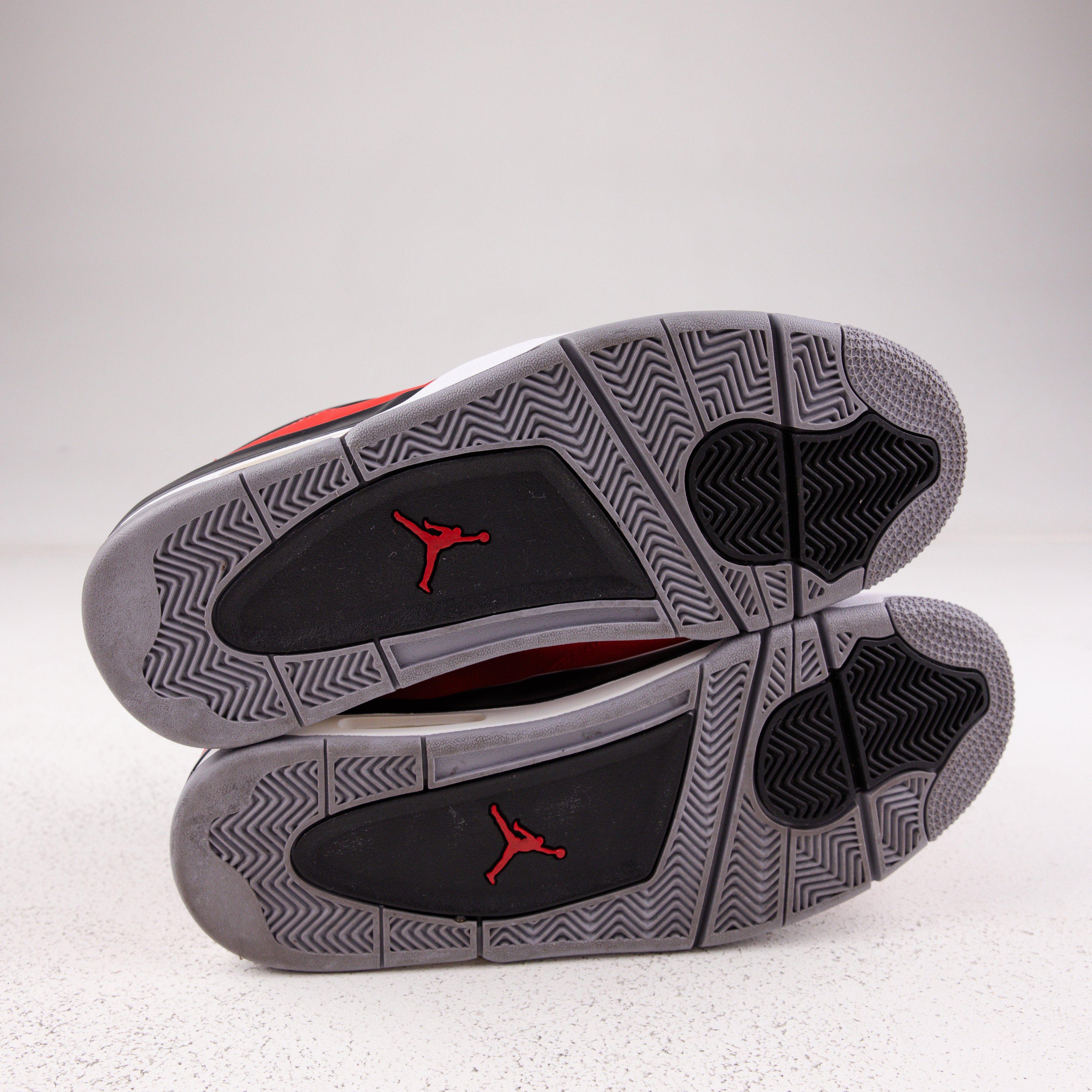 Jordan 4 Retro Toro Bravo (2013) - Used - 1720