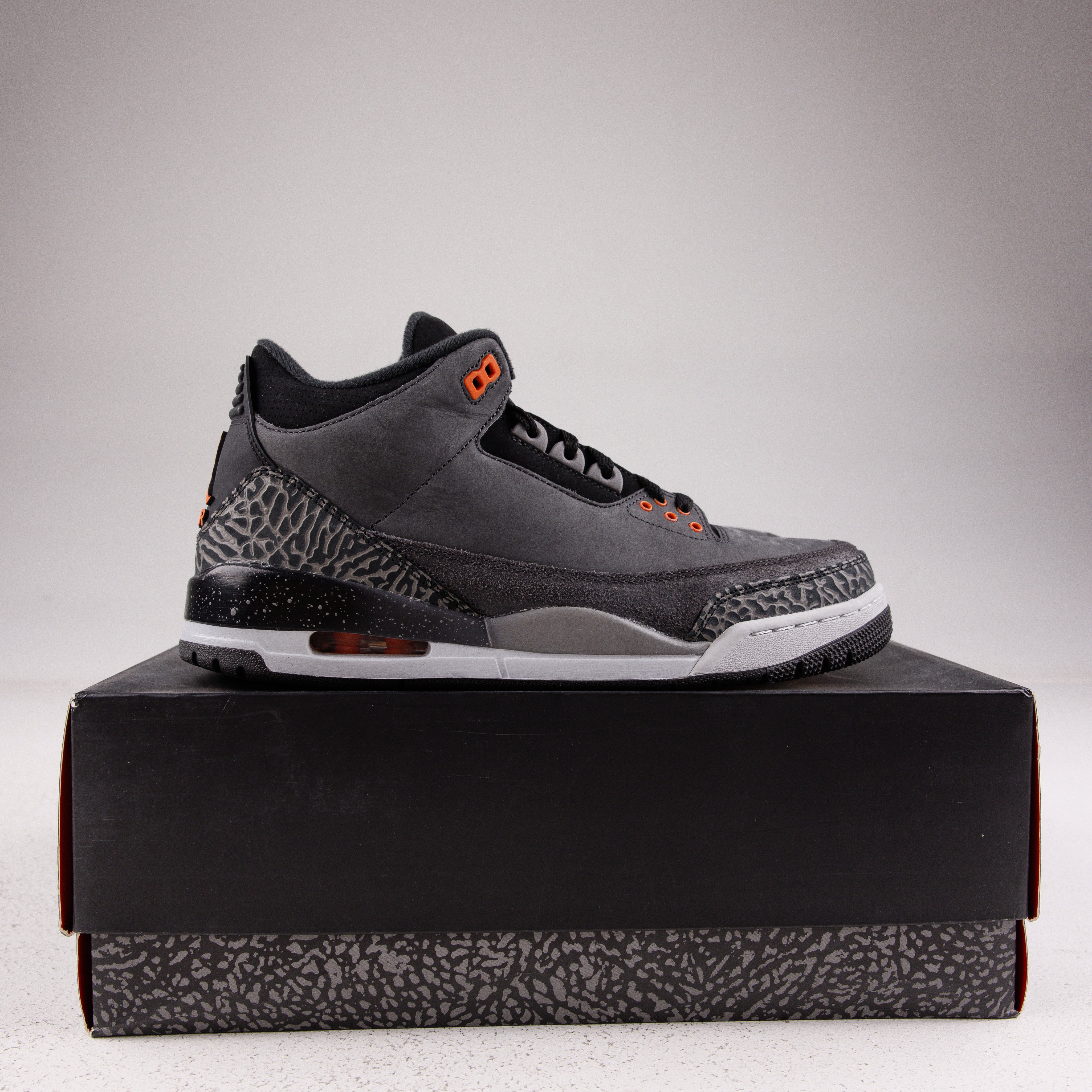 Jordan 3 Retro Fear Pack (2013) - Used - 3696