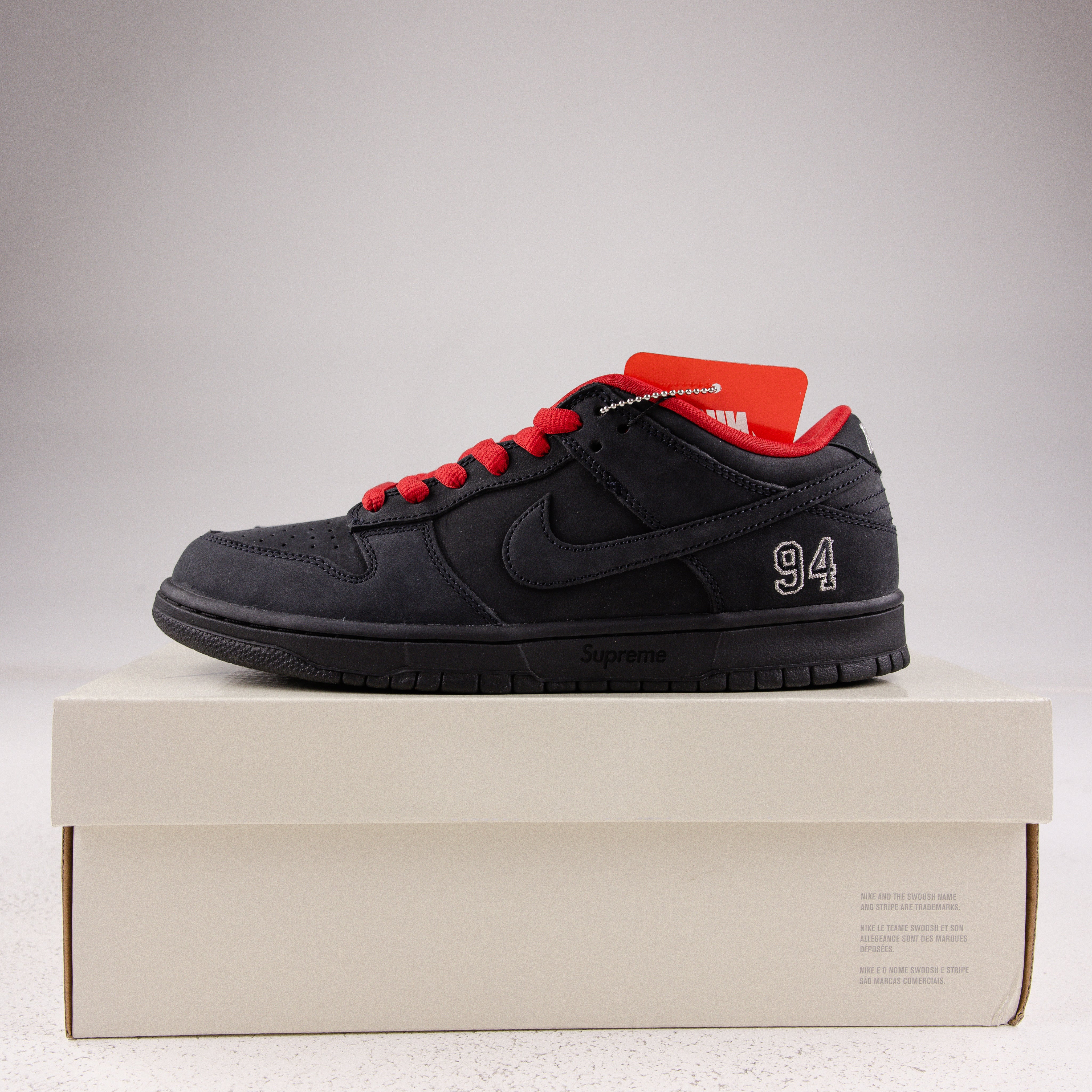 Nike SB Dunk Low Supreme 94 Black - Used - 4354