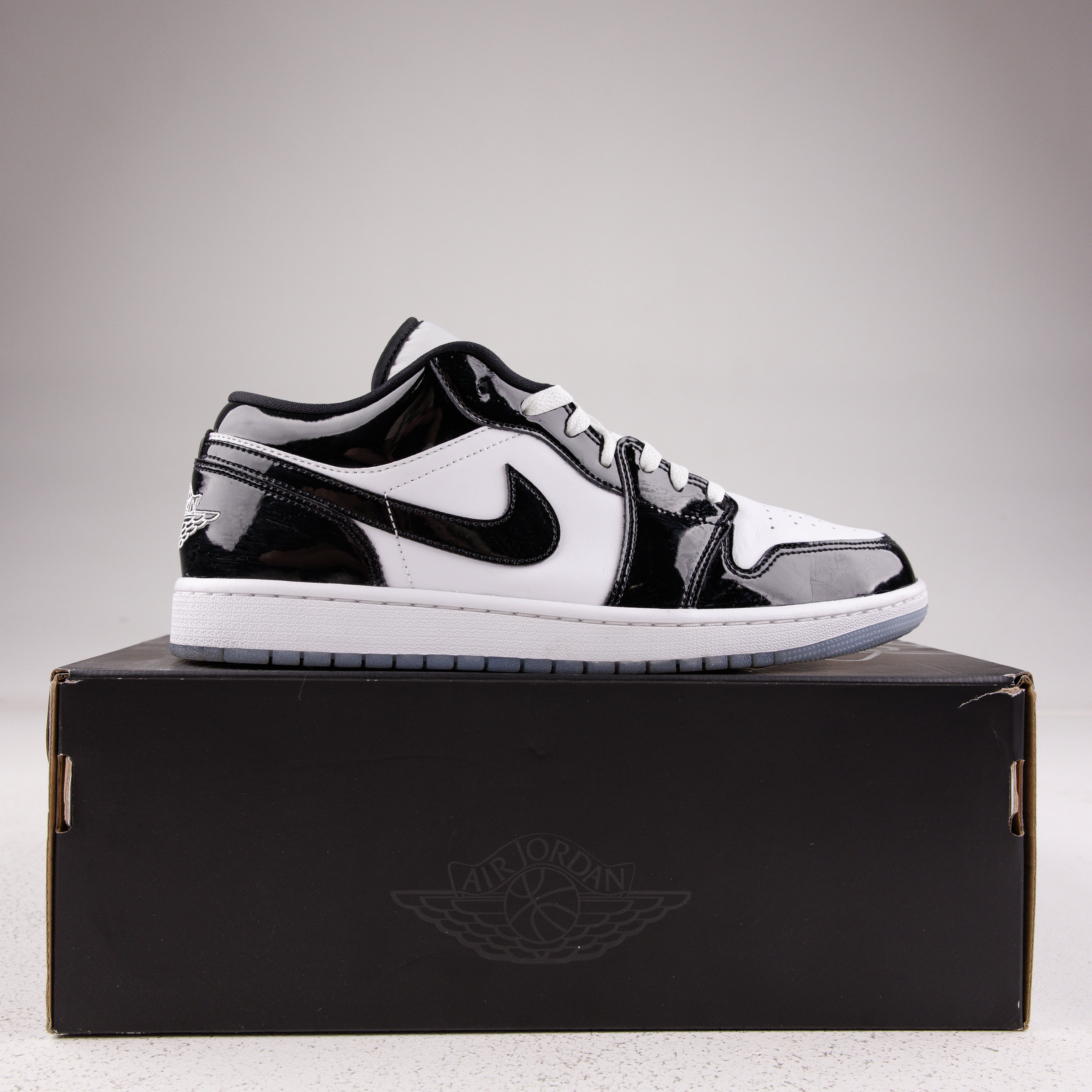 Jordan 1 Low SE Concord - Used - 3703