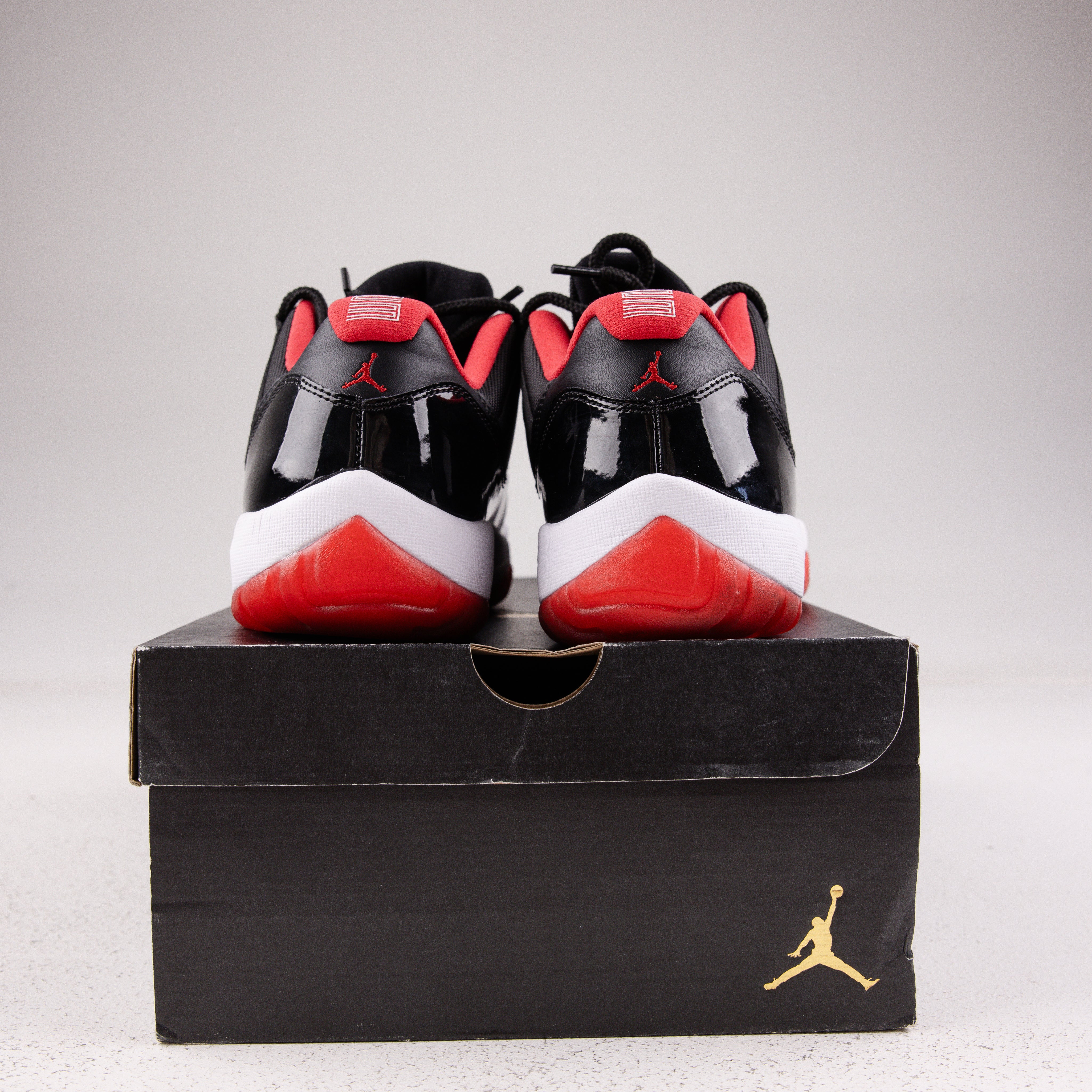 Jordan 11 Retro Low Bred (2015) - Used - 3688