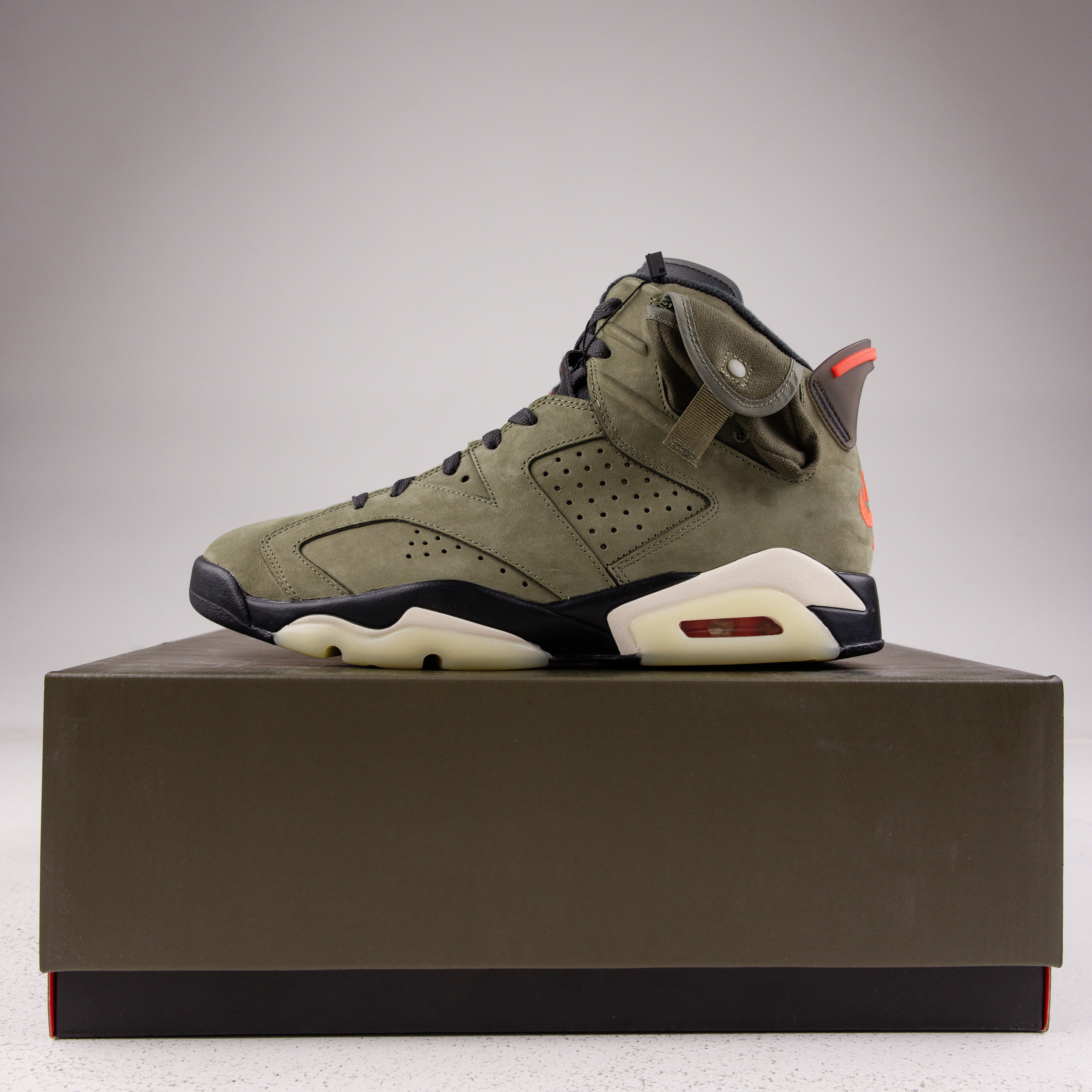 Jordan 6 Retro Travis Scott - Used - 4326