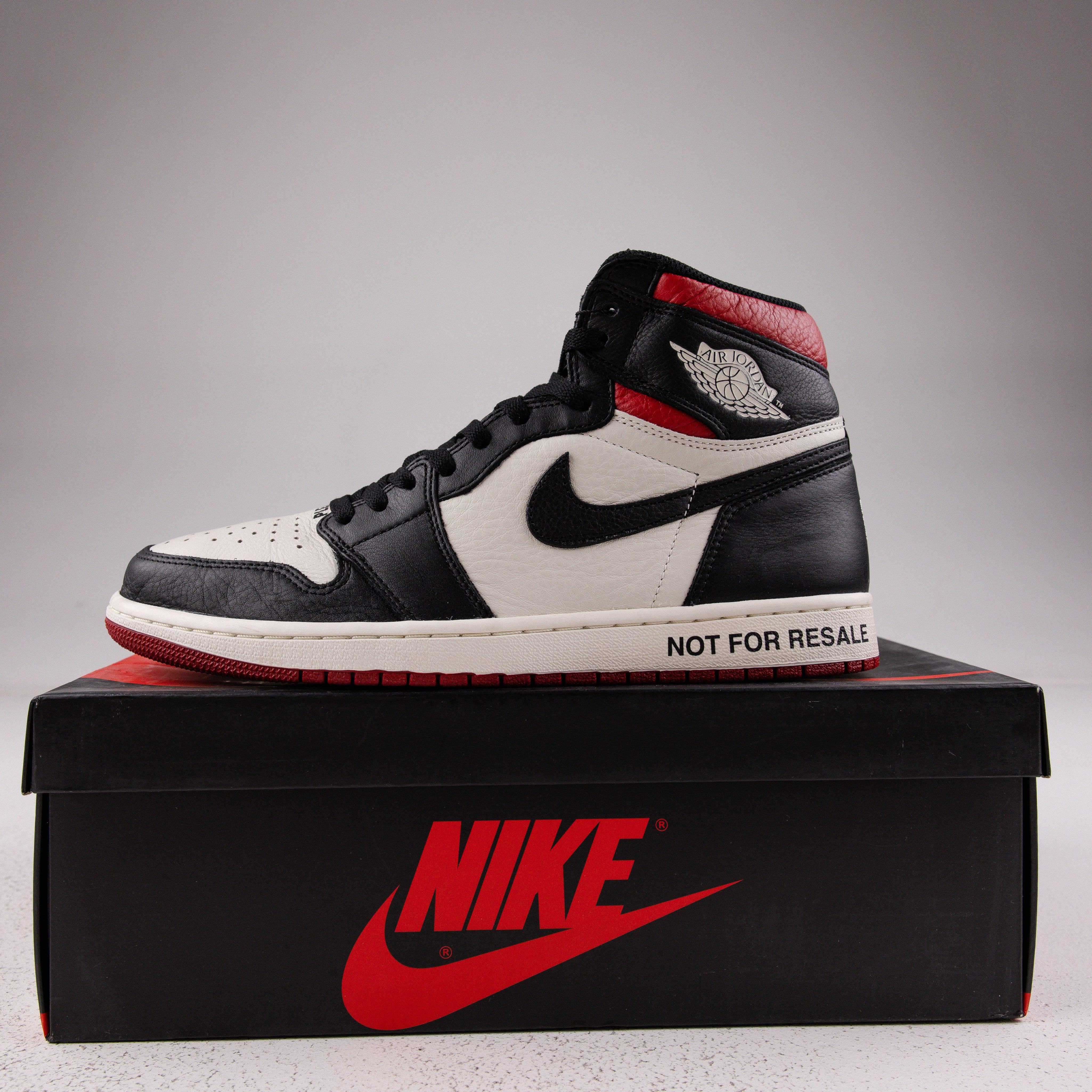 Jordan 1 Retro High Not for Resale Varsity Red - Used - 4330