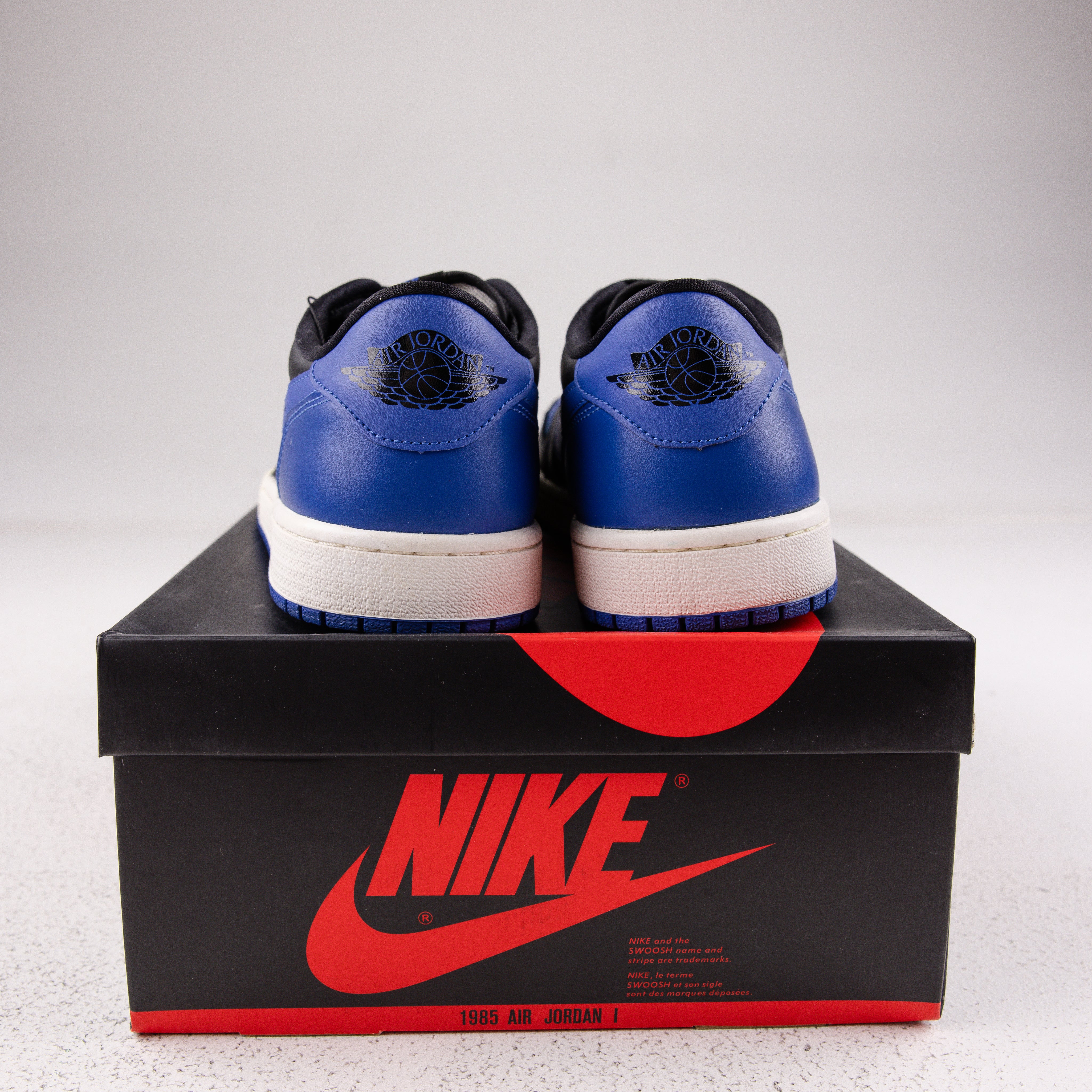 Jordan 1 Retro Low Royal (2015) - Used - 3698