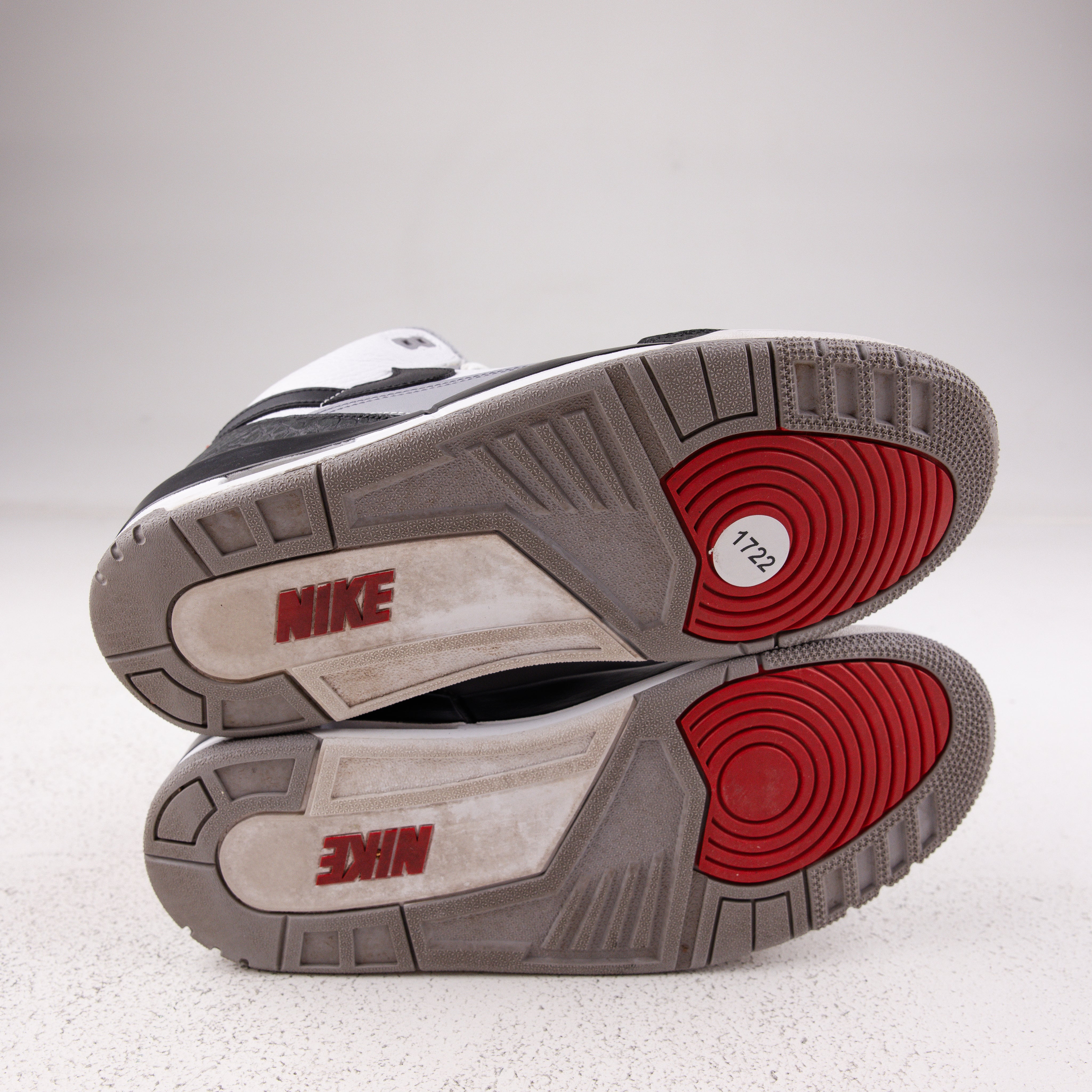 Jordan 3 Retro Tinker Hatfield - Used - 1722