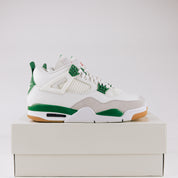 Jordan 4 Retro SB Pine Green - Used - 0998