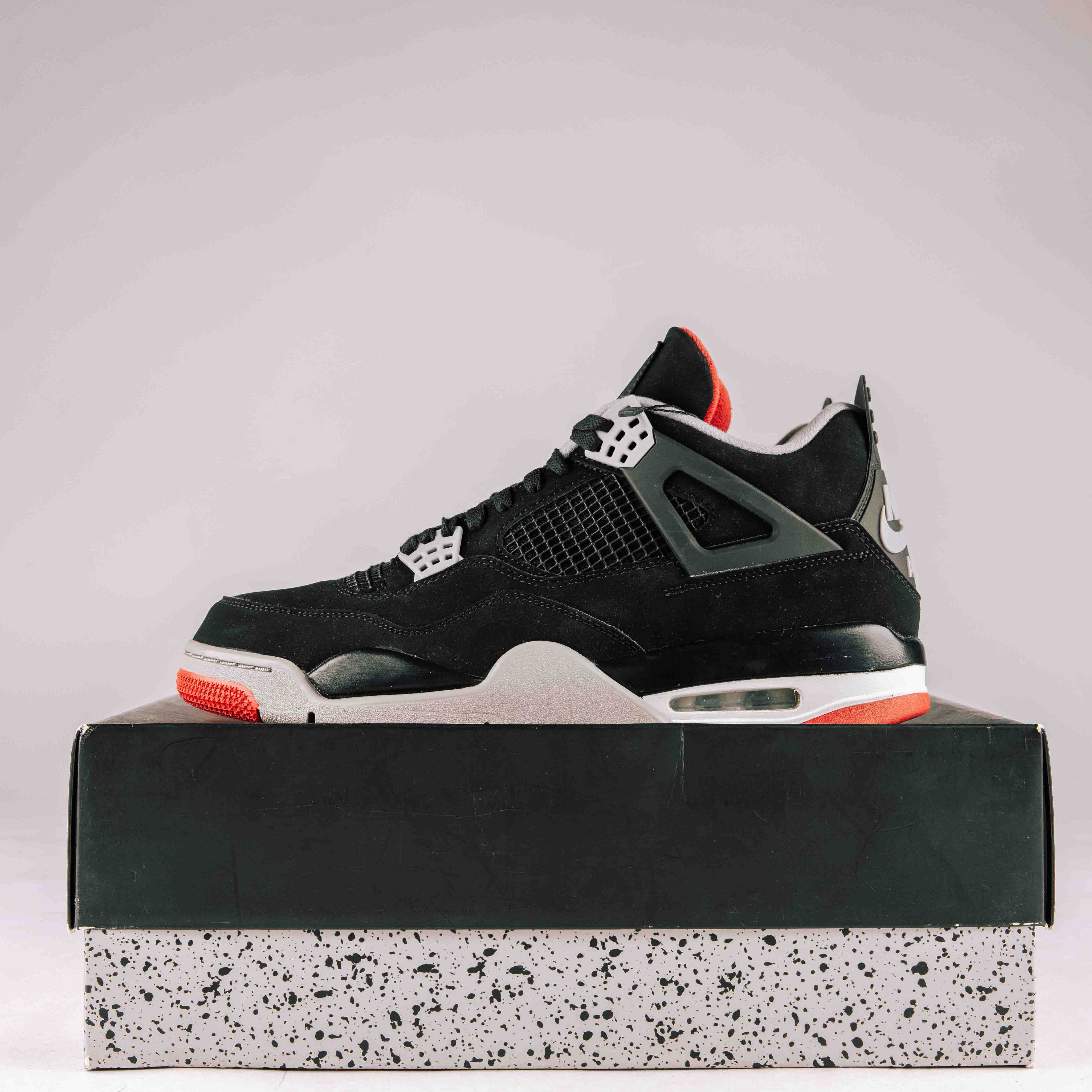 Jordan 4 Retro Bred (2019) - Used - Rep Box - 0049 - Common Hype