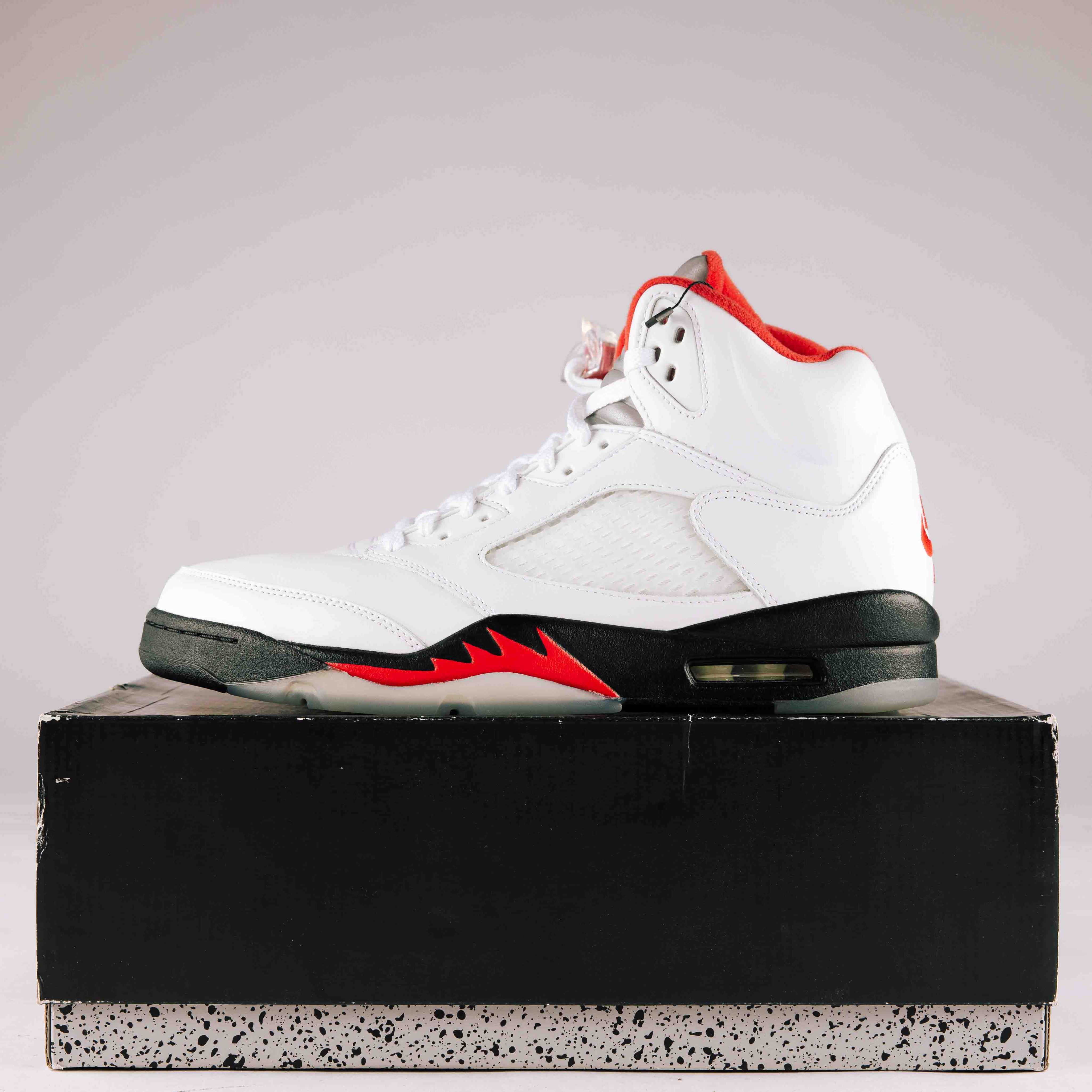 Air Jordan Retro 5 Fire Red Silver Tongue 2020 - Used - 0217 - Common Hype