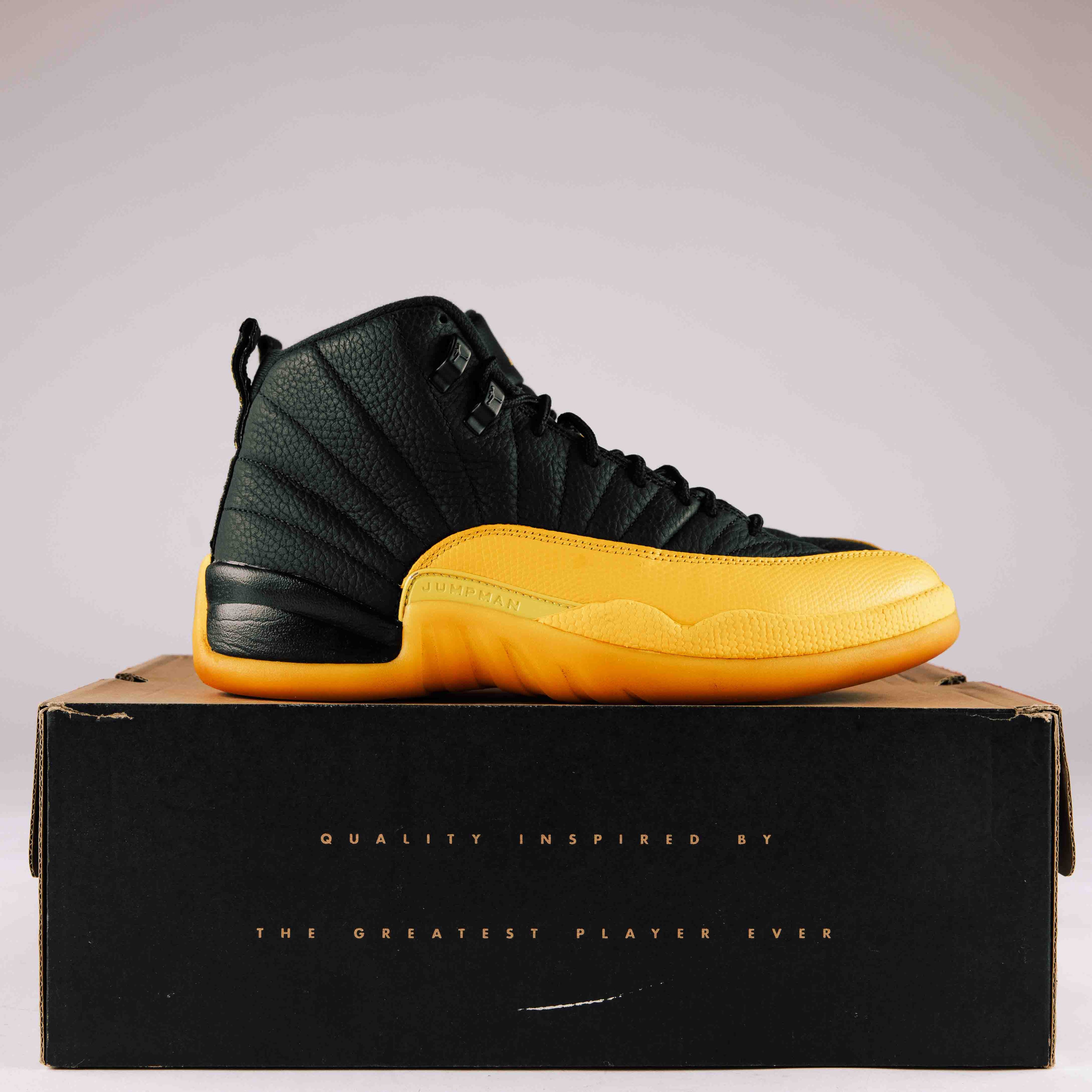 Jordan 12 Retro Black University Gold - Used - 0003 - Common Hype