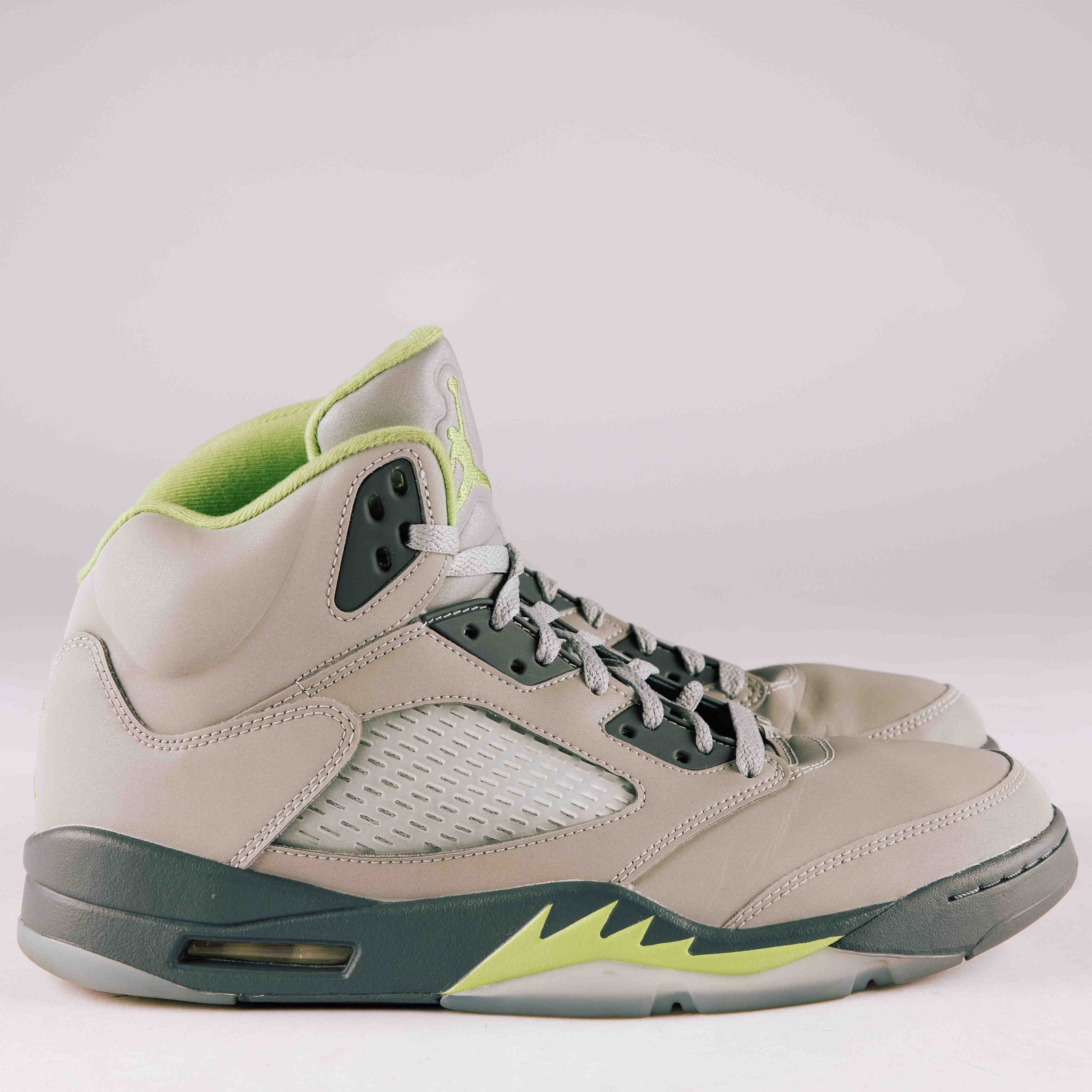 Jordan 5 Retro Green Bean (2022) - Used, No Box - 0196 - Common Hype