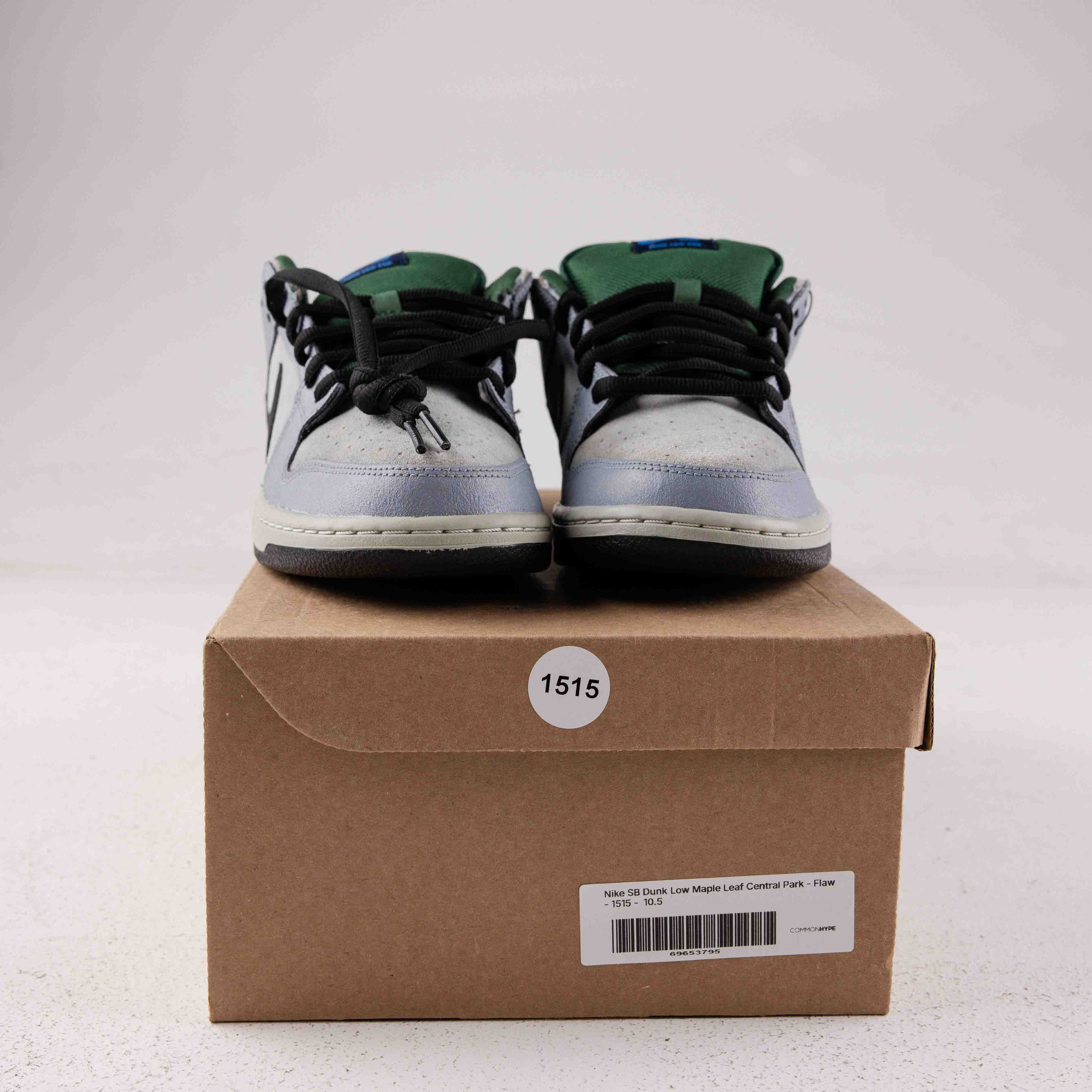 Nike SB Dunk Low Maple Leaf Central Park - Flaw - 1515 - Common Hype