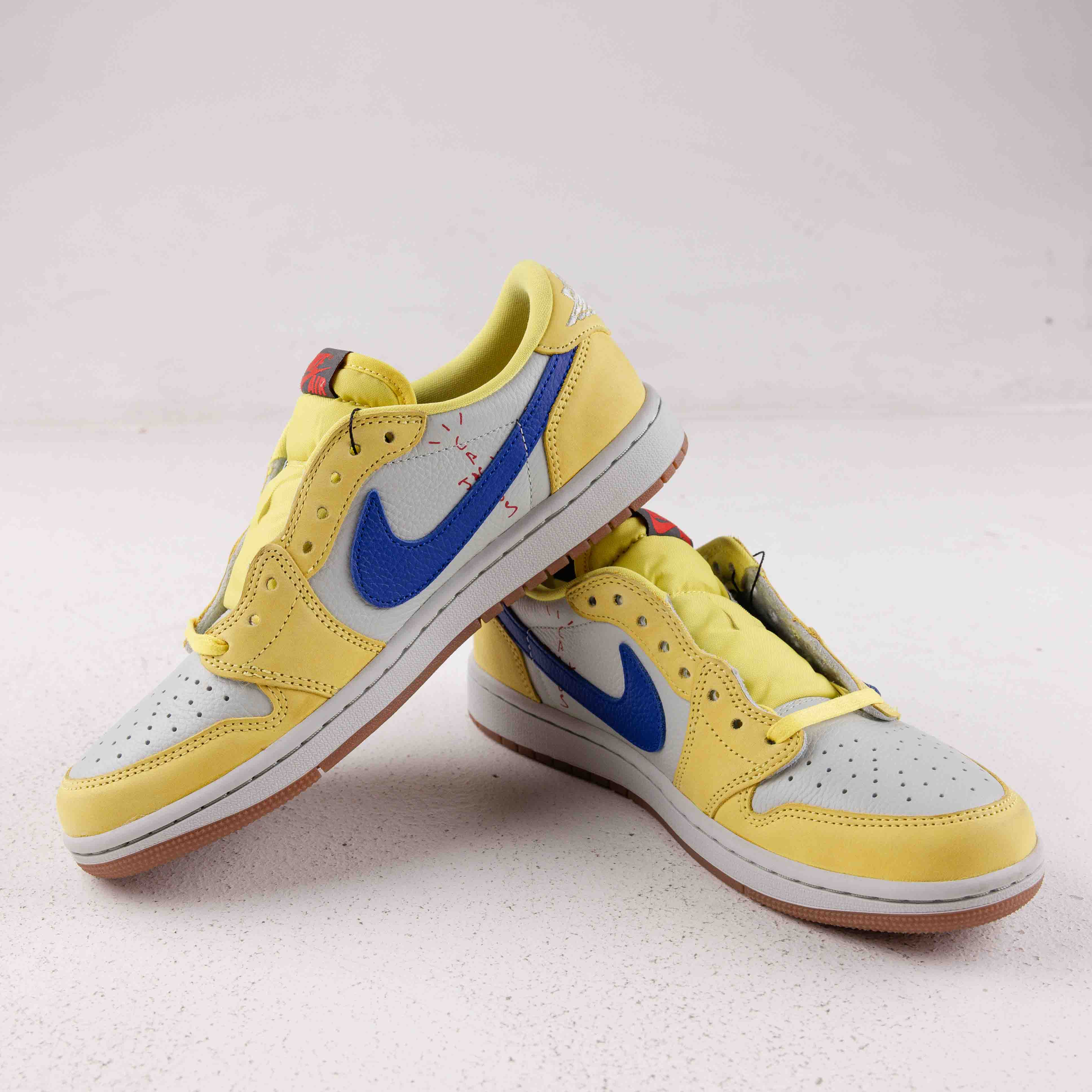 Jordan 1 Retro Low OG SP Travis Scott Canary (Women's) - Used - 1512 - Common Hype