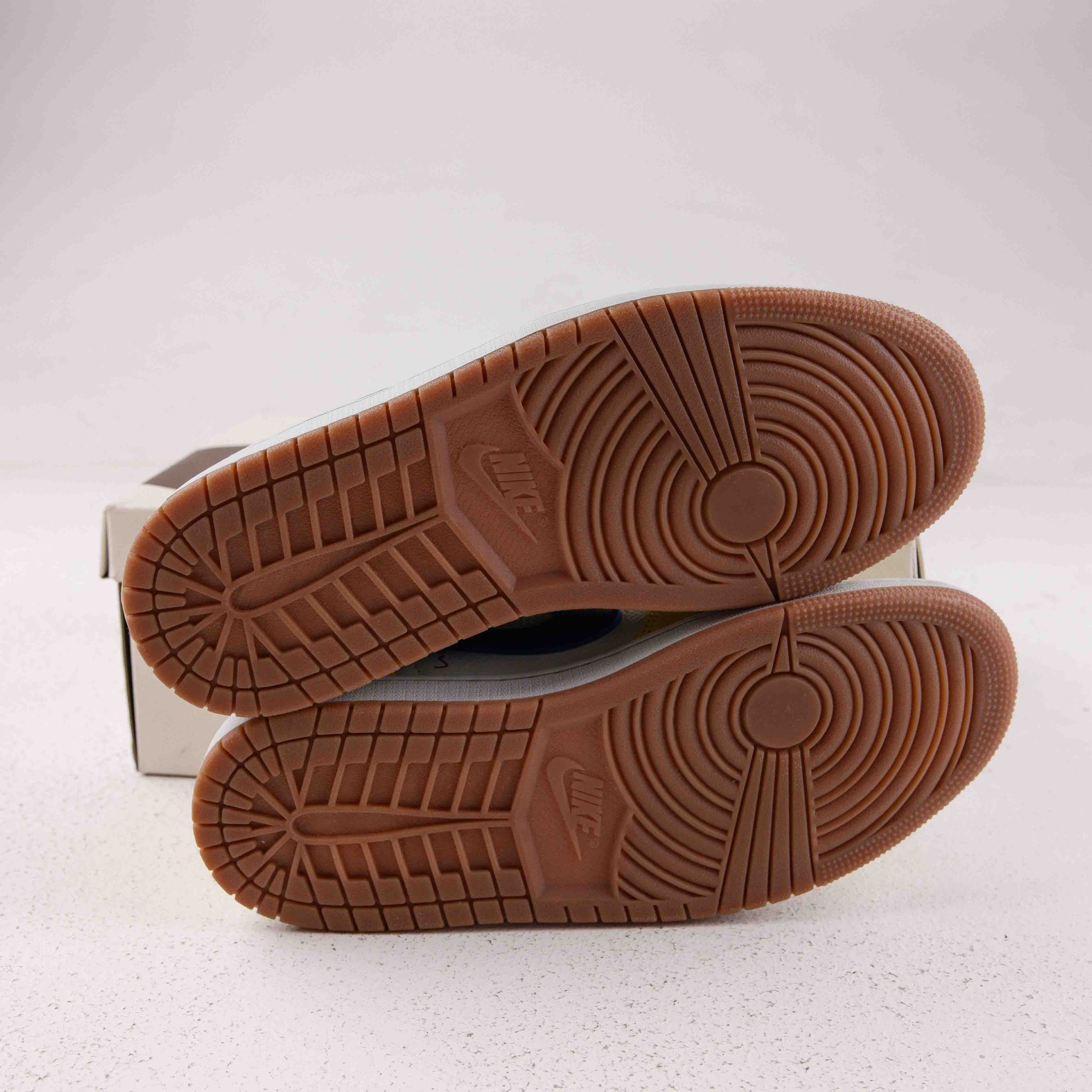 Jordan 1 Retro Low OG SP Travis Scott Canary (Women's) - Used - 1512 - Common Hype