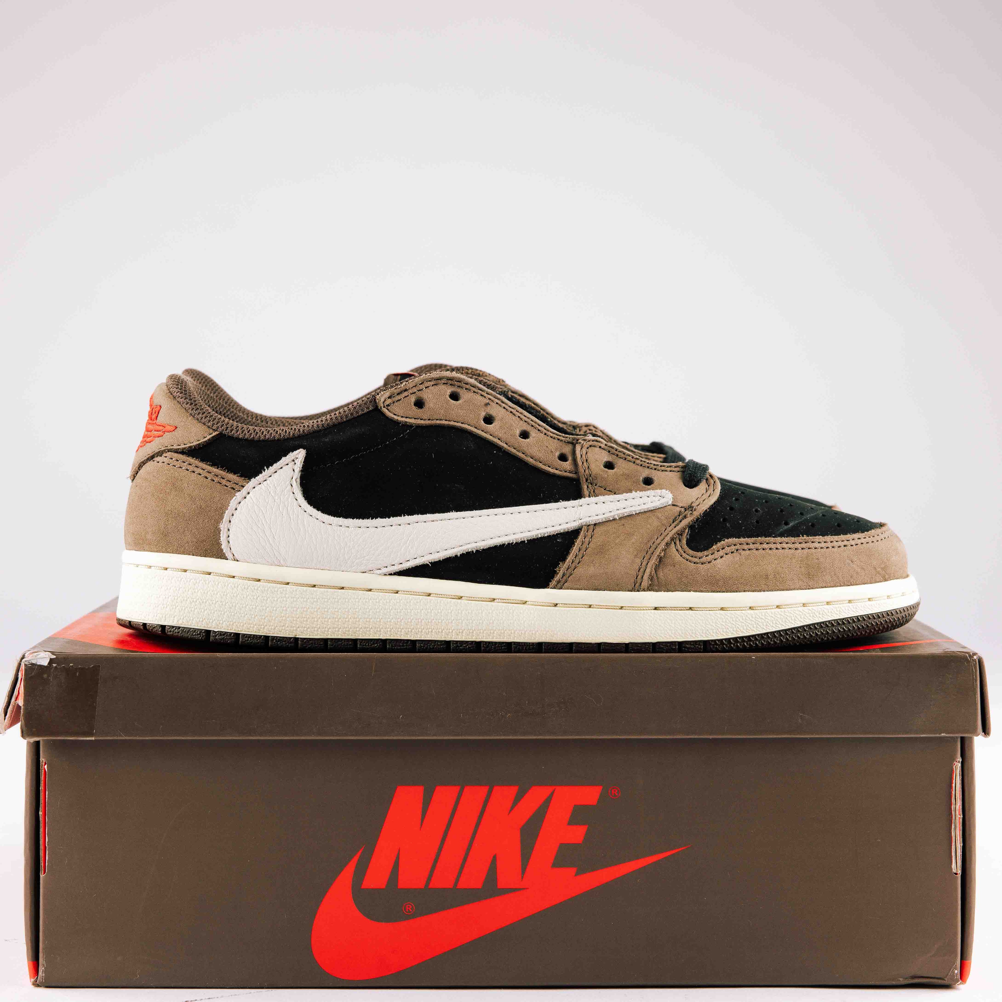 Jordan 1 Retro Low OG SP Travis Scott Mocha - Used - 0191 - Common Hype